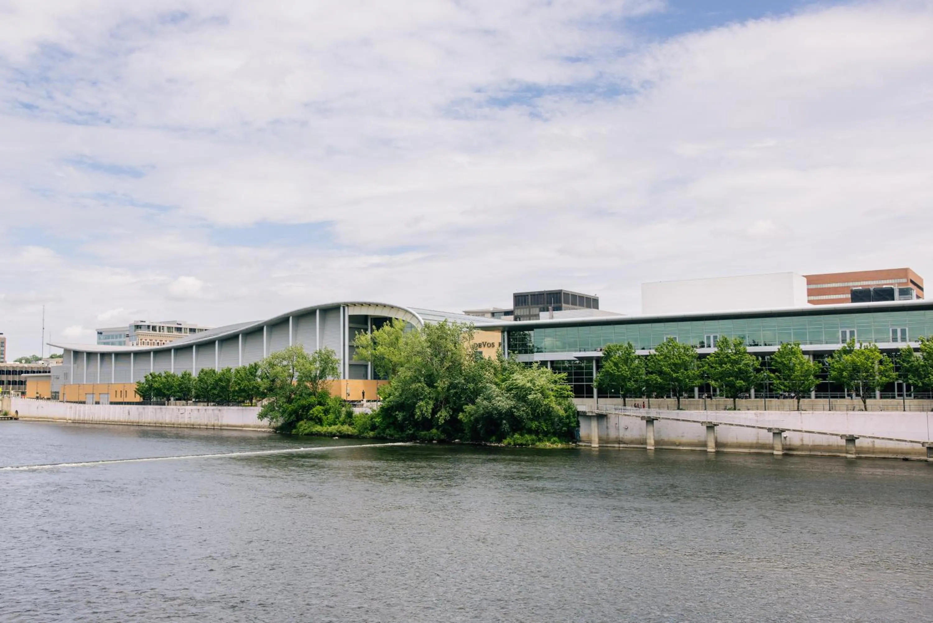 Area and facilities in Holiday Inn Grand Rapids Downtown by IHG