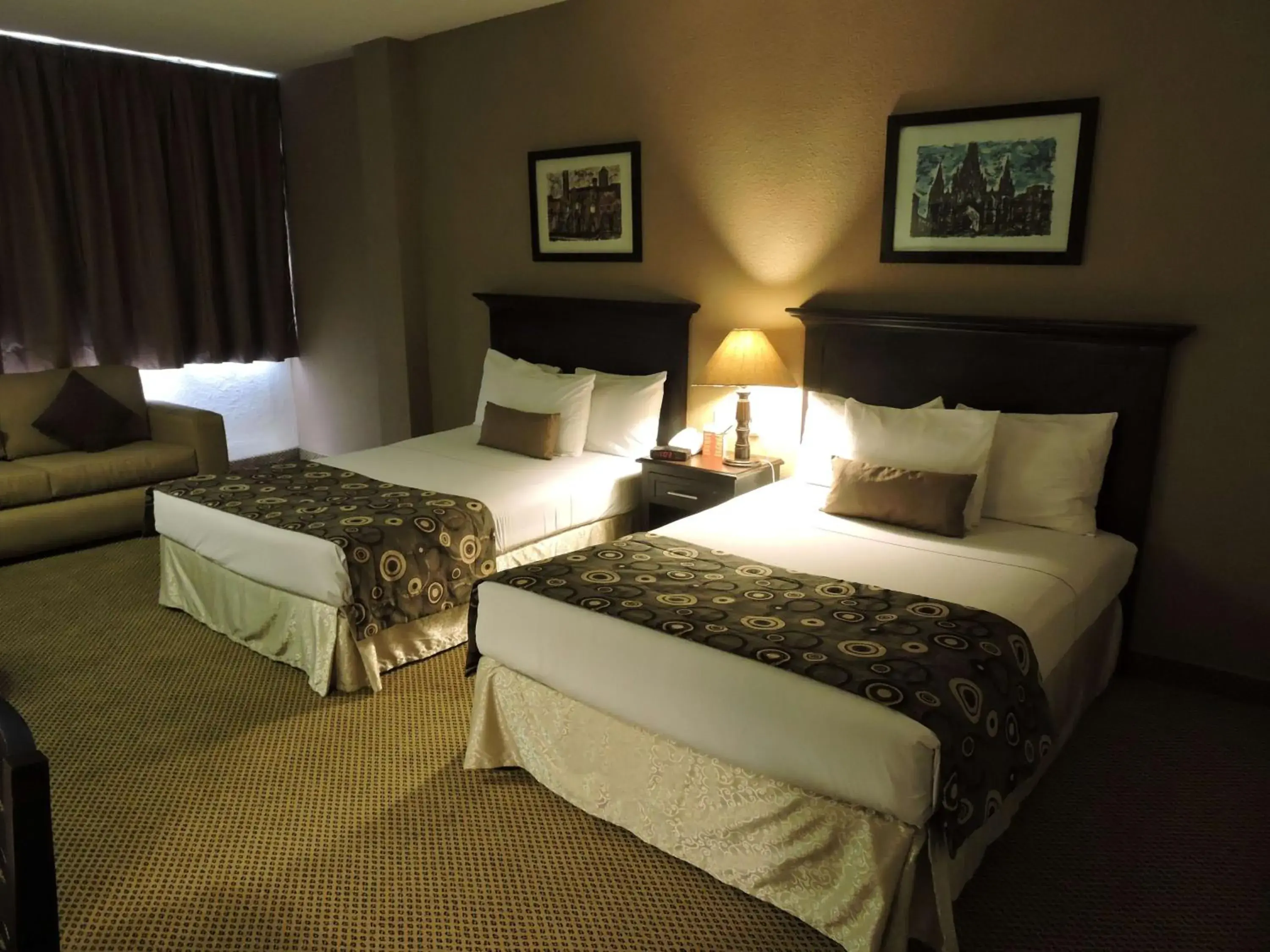 Double Room with Two Double Beds - Non-Smoking in Best Western Posada Del Rio Double Room with Two Double Beds - Non-Smoking in Best Western Posada Del Rio