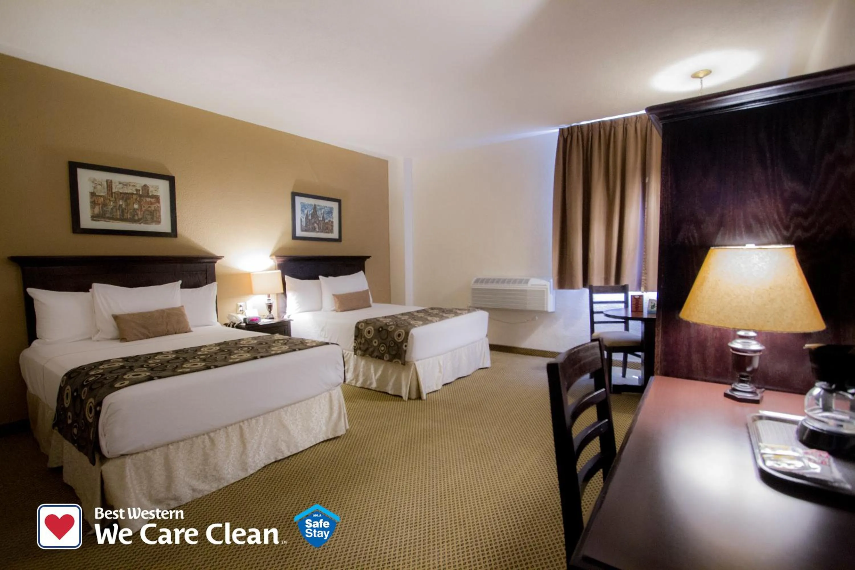 Photo of the whole room, Bed in Best Western Posada Del Rio