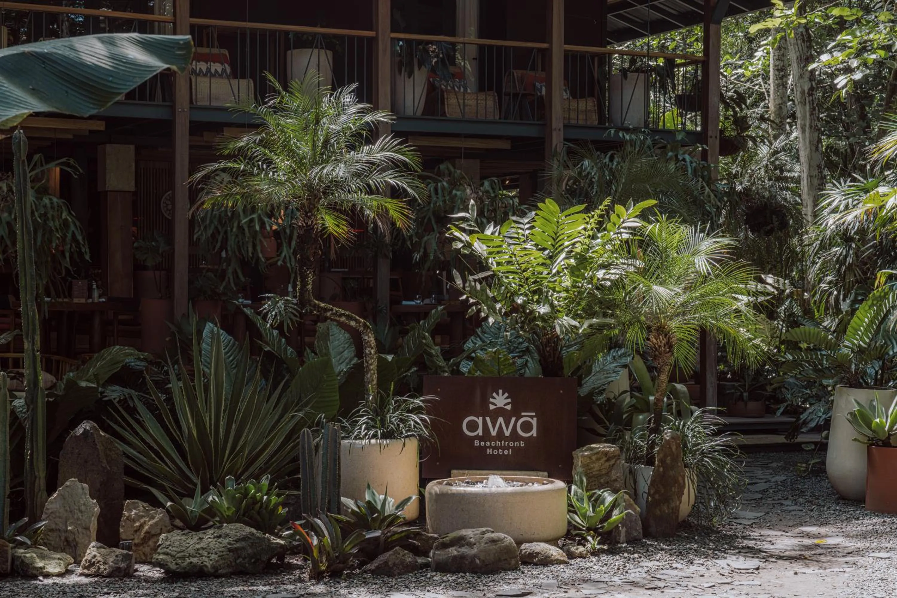 awā Beachfront Hotel