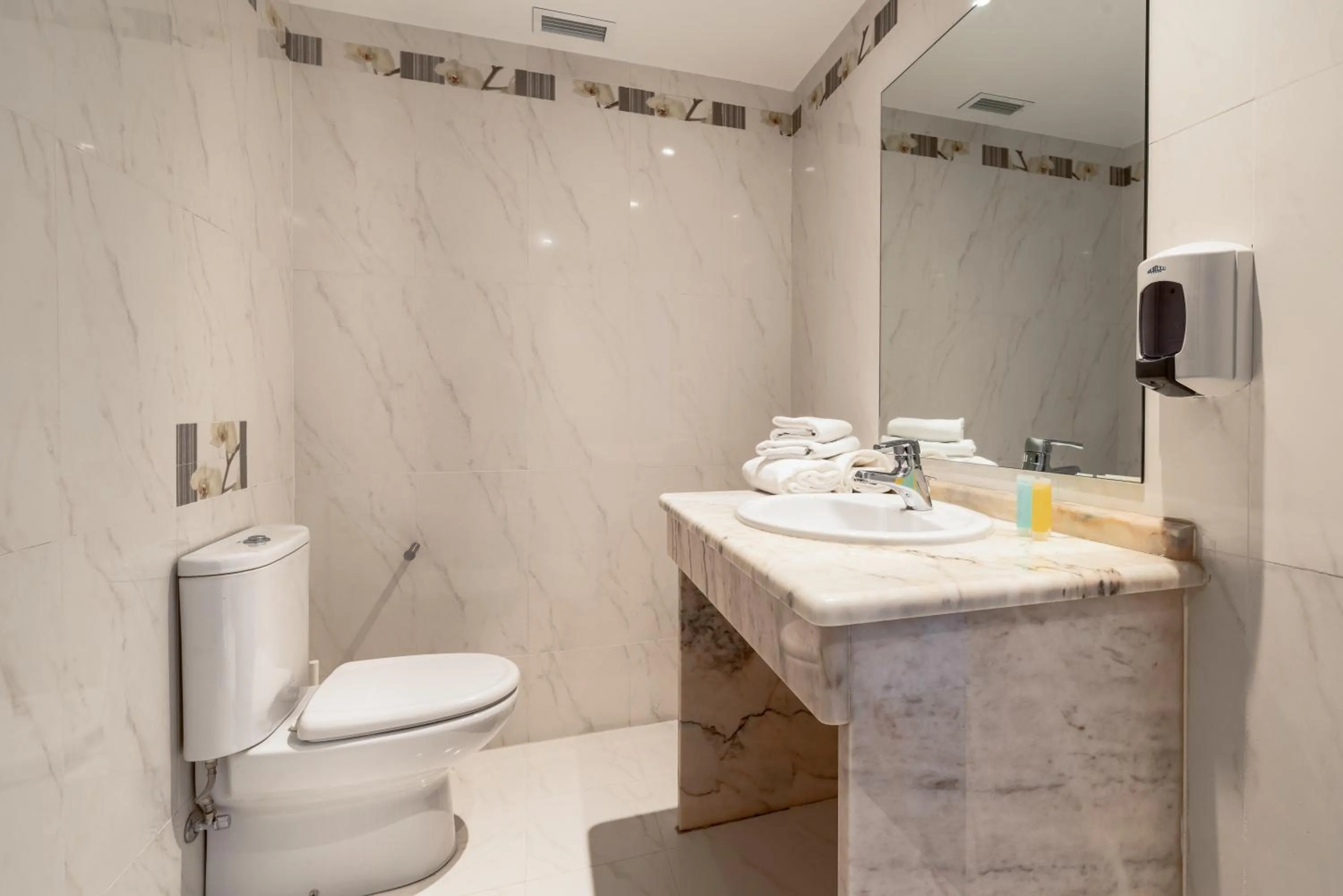 Bathroom in Hotel Condado Ourense