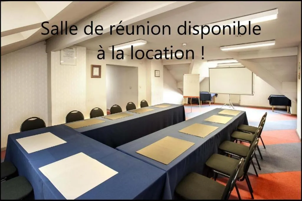 Meeting/conference room in Brit Hotel Confort Deltour Mende