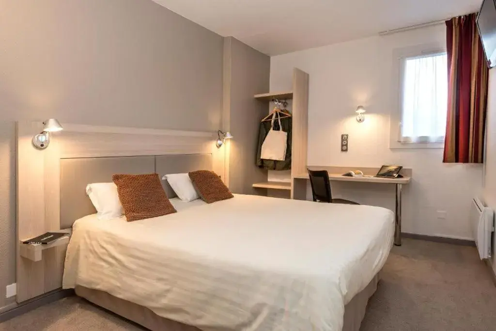 Double Room in Brit Hotel Confort Deltour Mende Double Room in Brit Hotel Confort Deltour Mende
