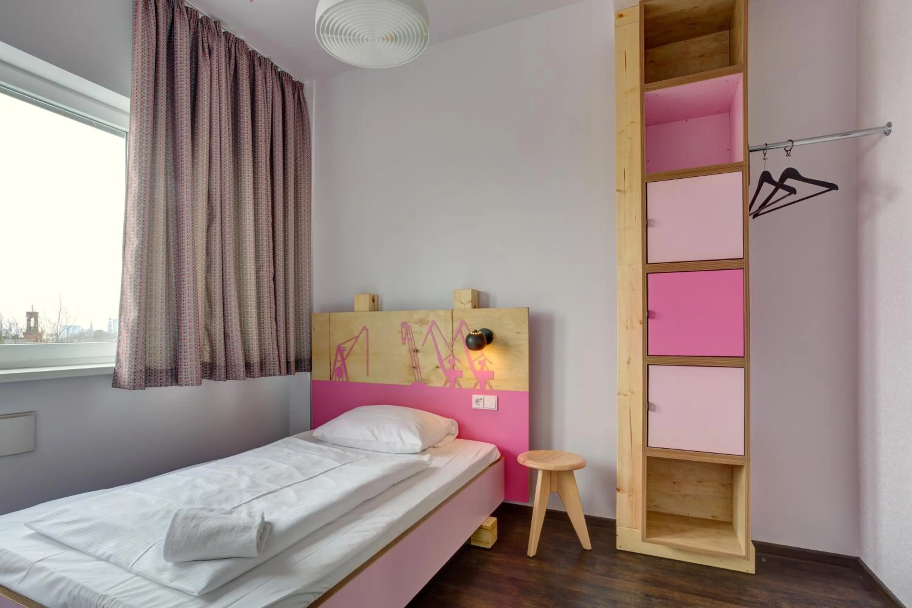 Photo of the whole room, Bed in MEININGER Hotel Hamburg City Center