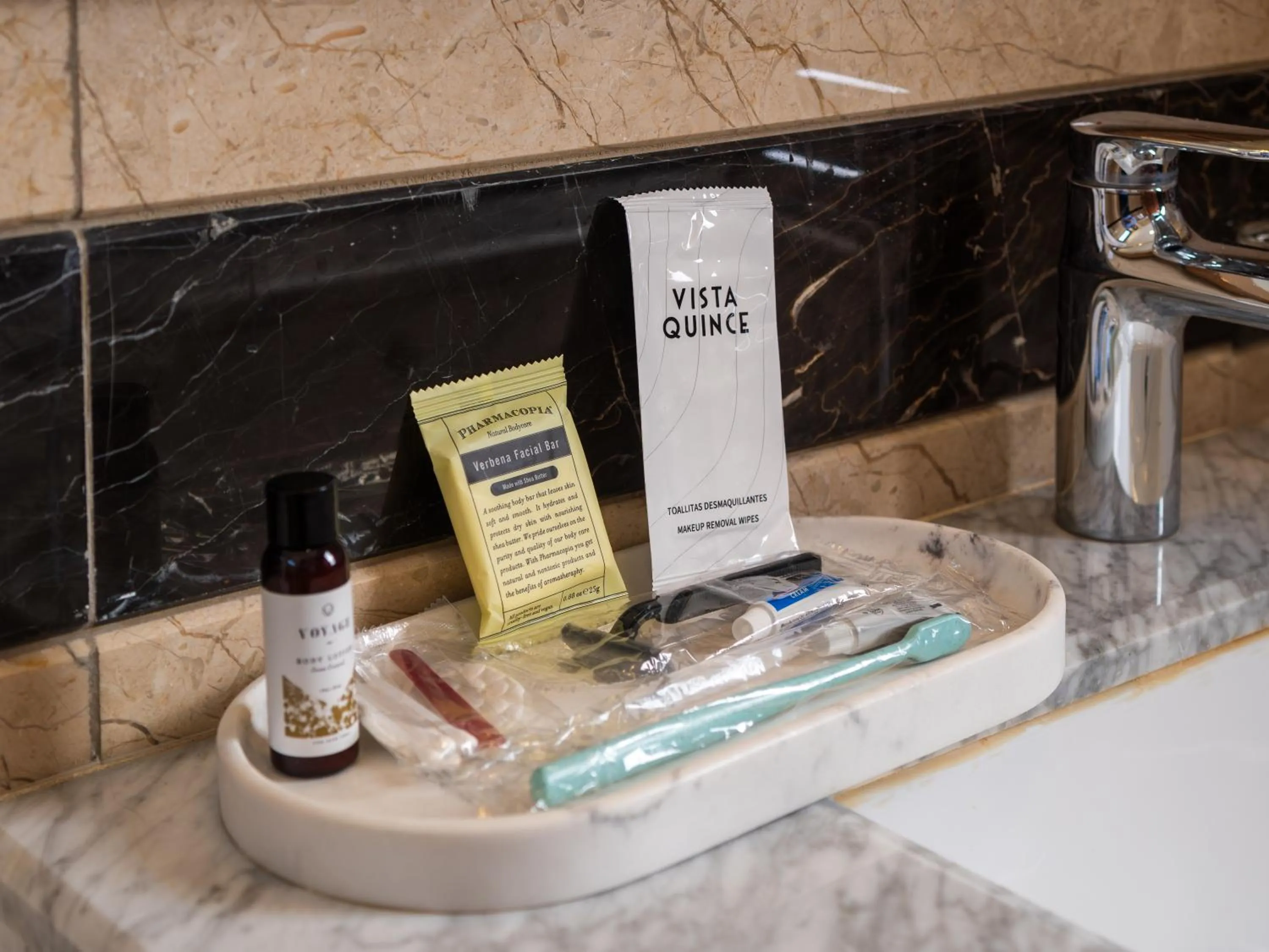 Bathroom in Hotel Vista Quince