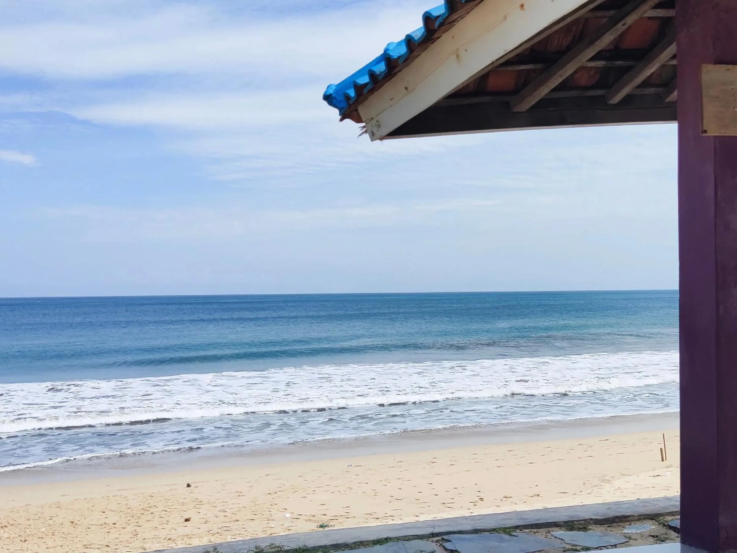 penginapan karanglaut santolo