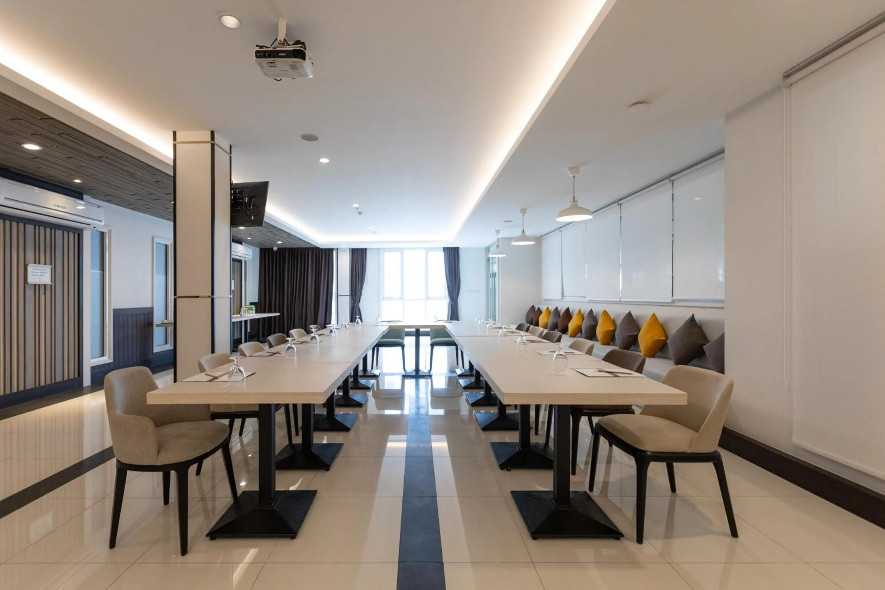 Meeting/conference room in Kantary Hotel Banchang