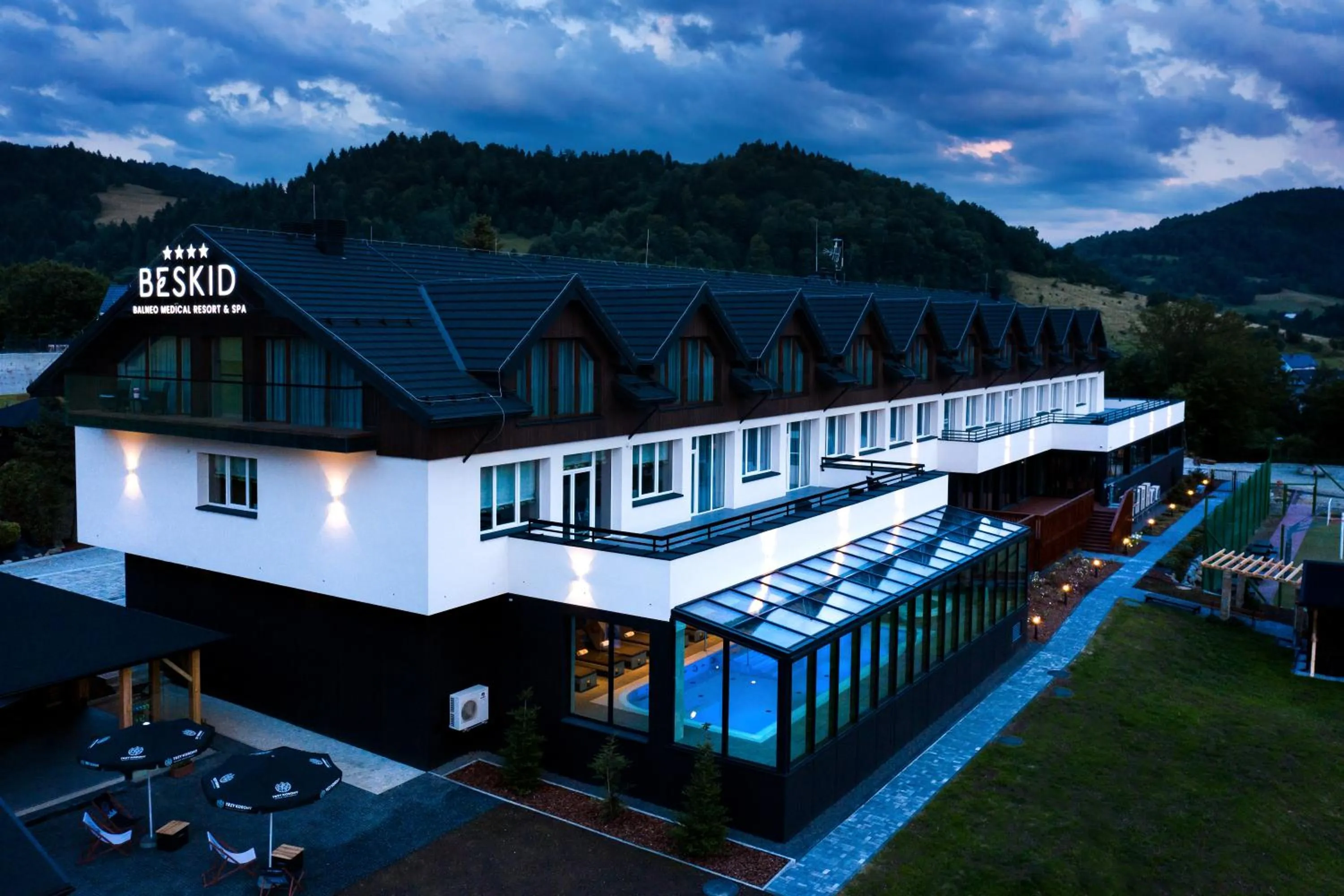 Property building in Hotel Beskid BALNEO Medical Resort & SPA
