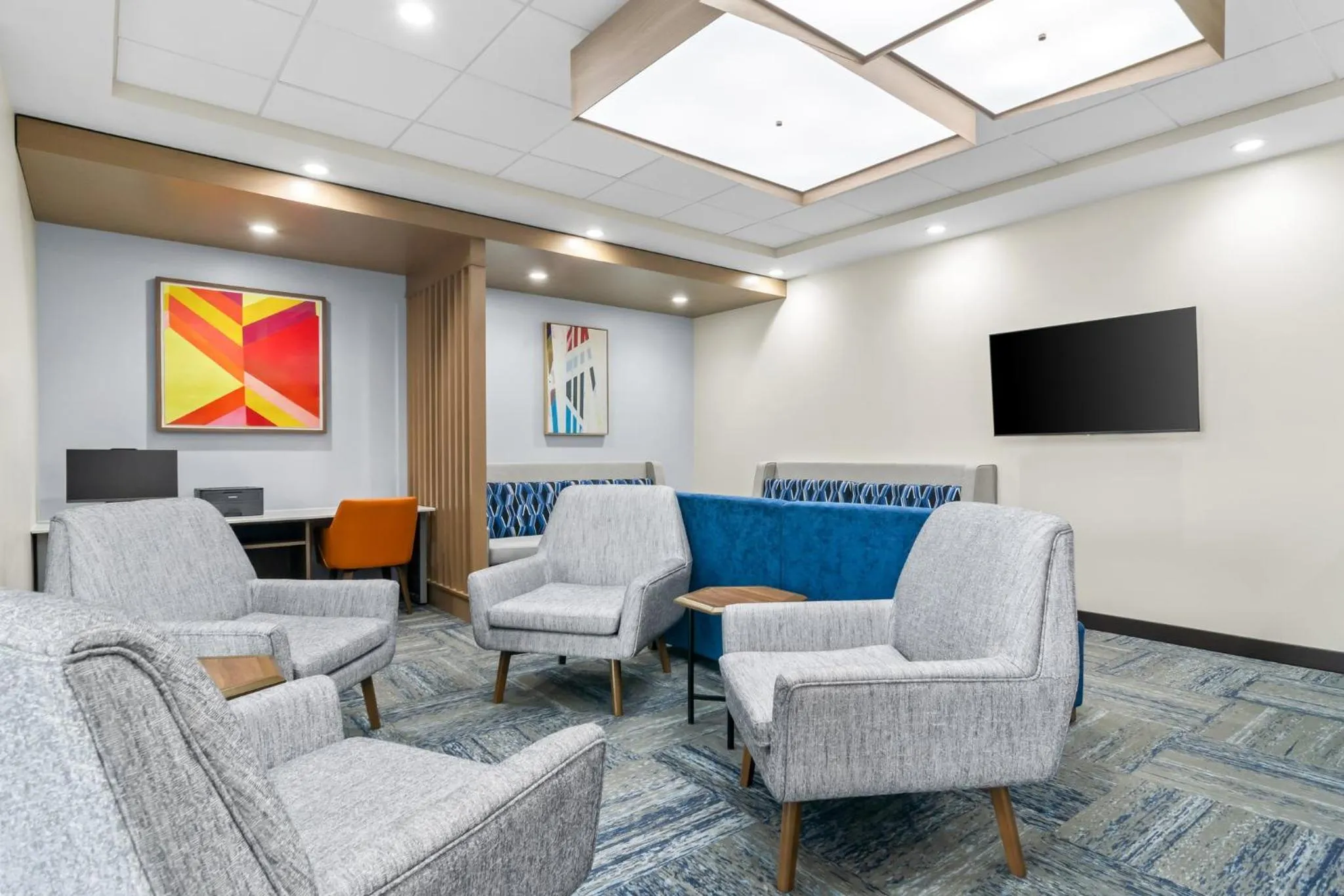 Property building in Holiday Inn Express & Suites Joplin Southeast by IHG