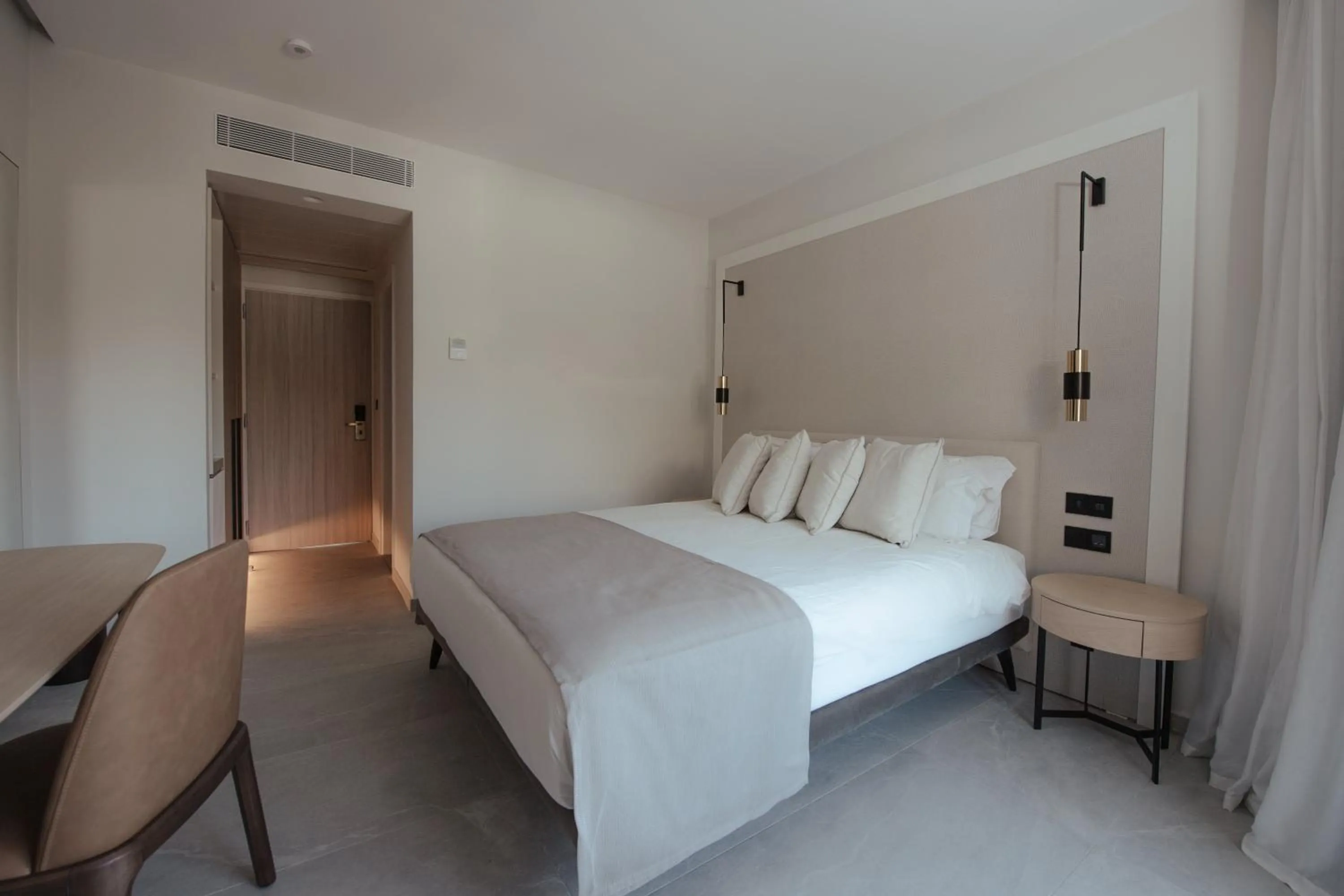 Bedroom, Bed in Atlantica Bay - Adults Only