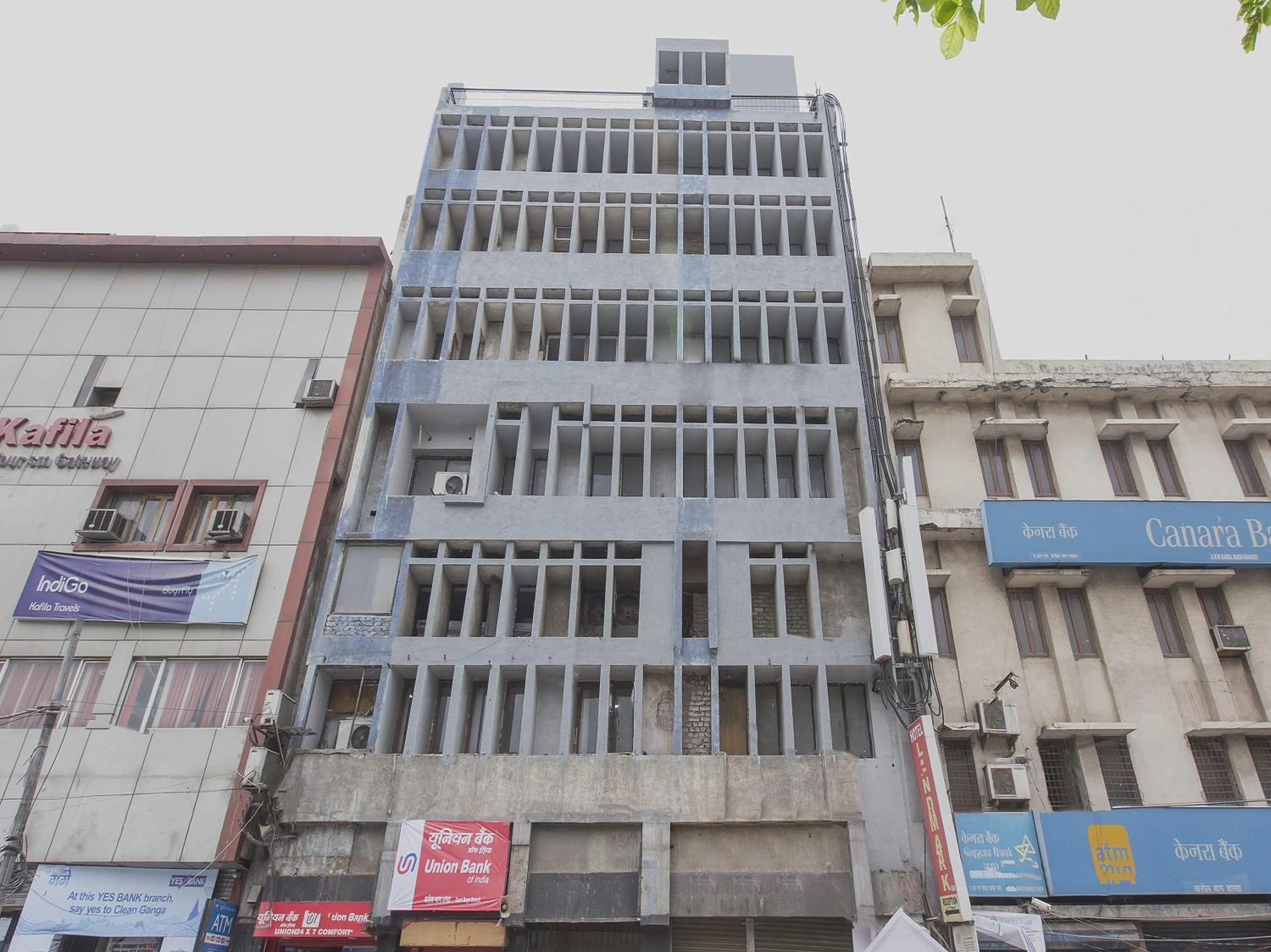 Facade/entrance in Hotel O Hotel Landmark Inn