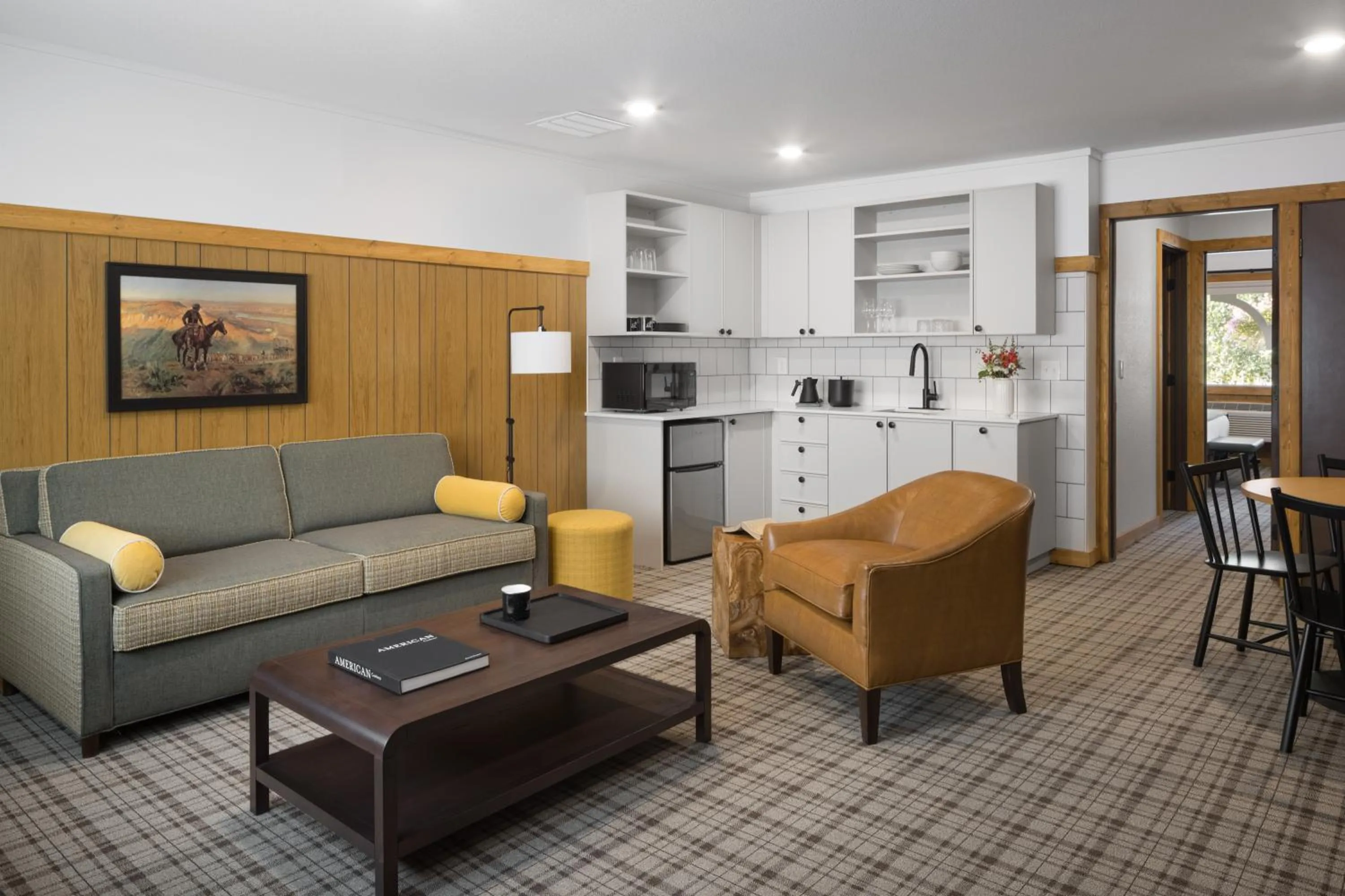 Coffee/tea facilities in The Virginian Lodge