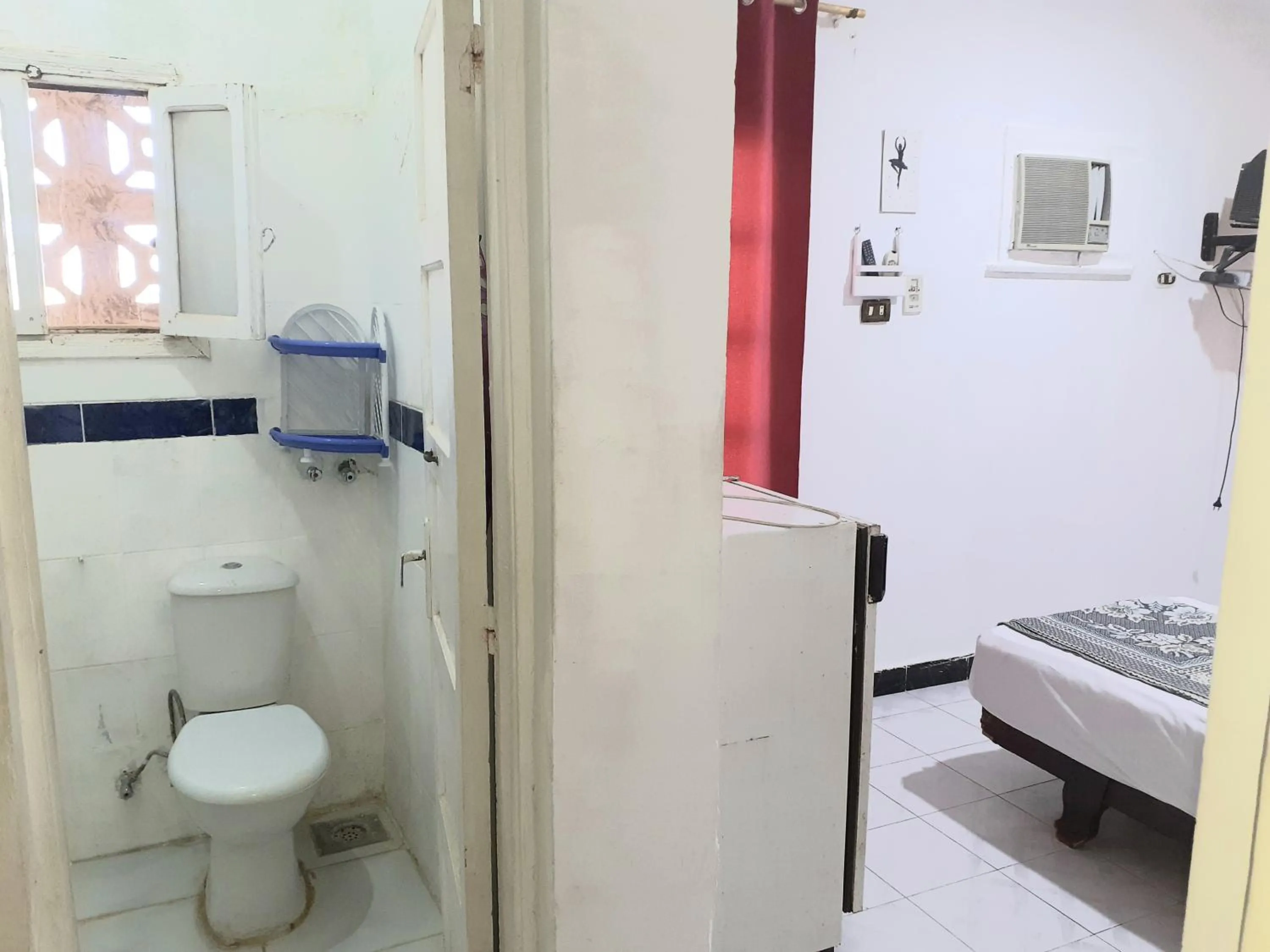 Photo of the whole room in Four Seasons Hotel