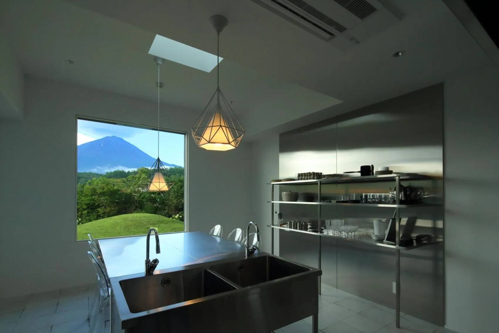 Kitchen or kitchenette in abrAsus hotel Fuji