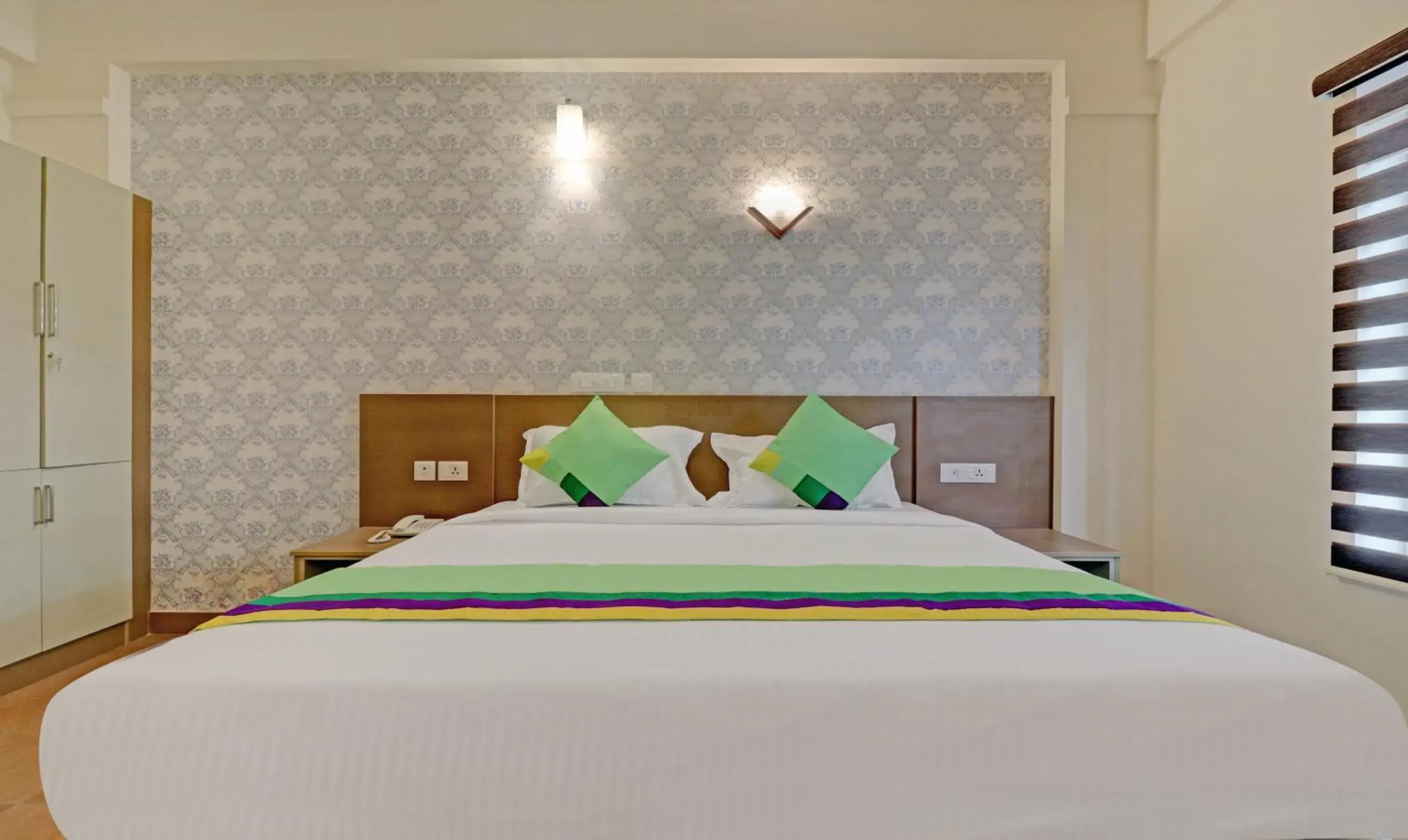 Standard Room - single occupancy in Treebo Golden Terminal, Kochi Airport Standard Room - single occupancy in Treebo Golden Terminal, Kochi Airport