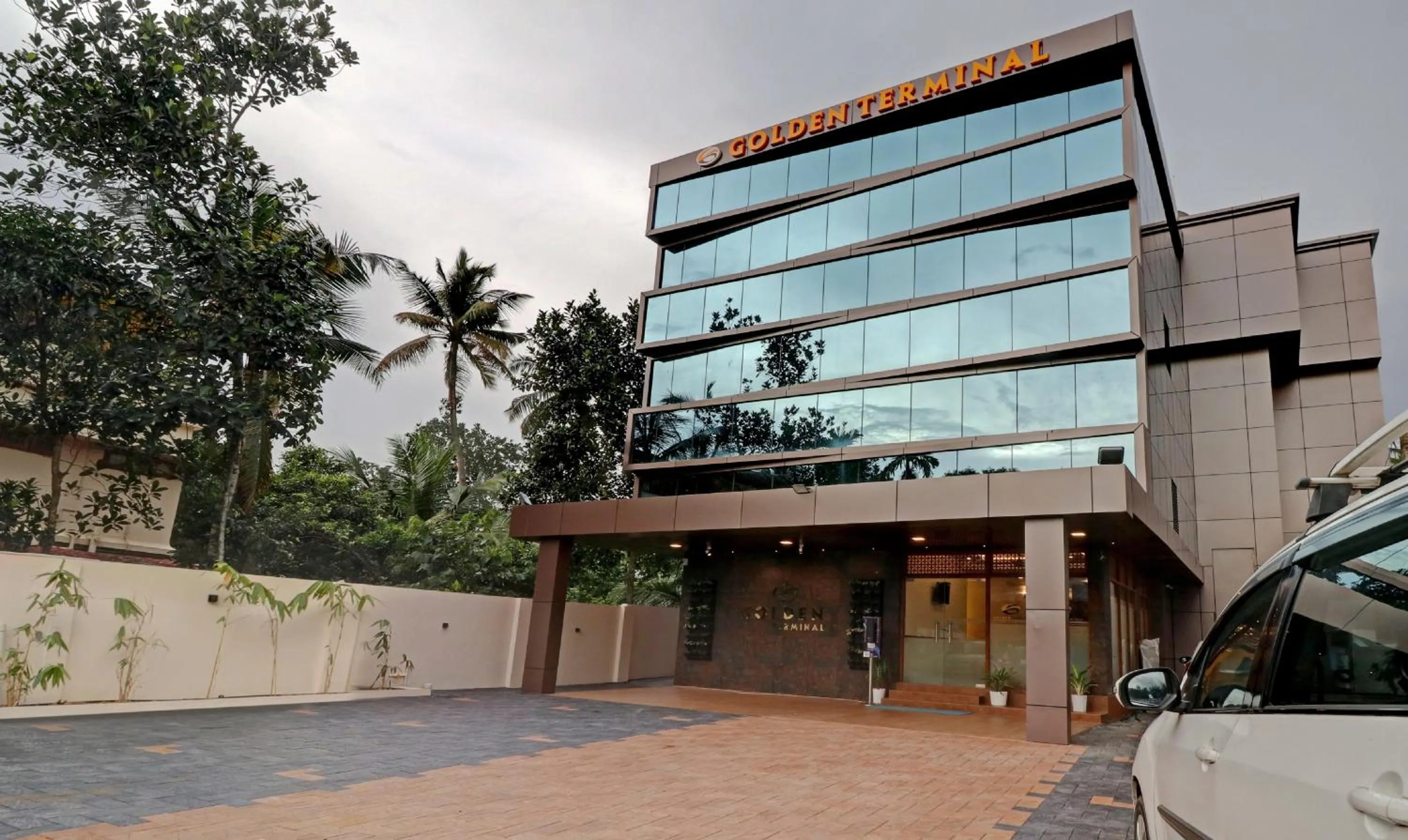 Facade/entrance in Treebo Golden Terminal, Kochi Airport