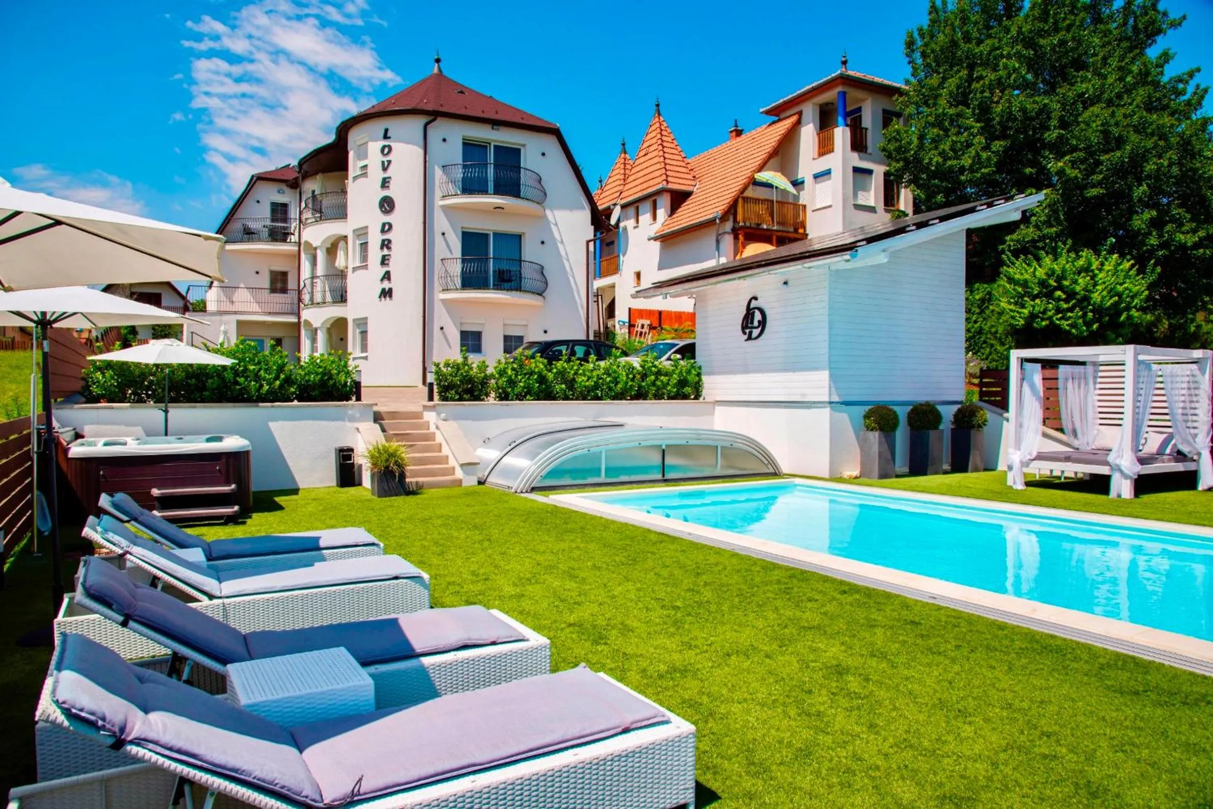 Balcony/Terrace in Love and Dream Élményvilla