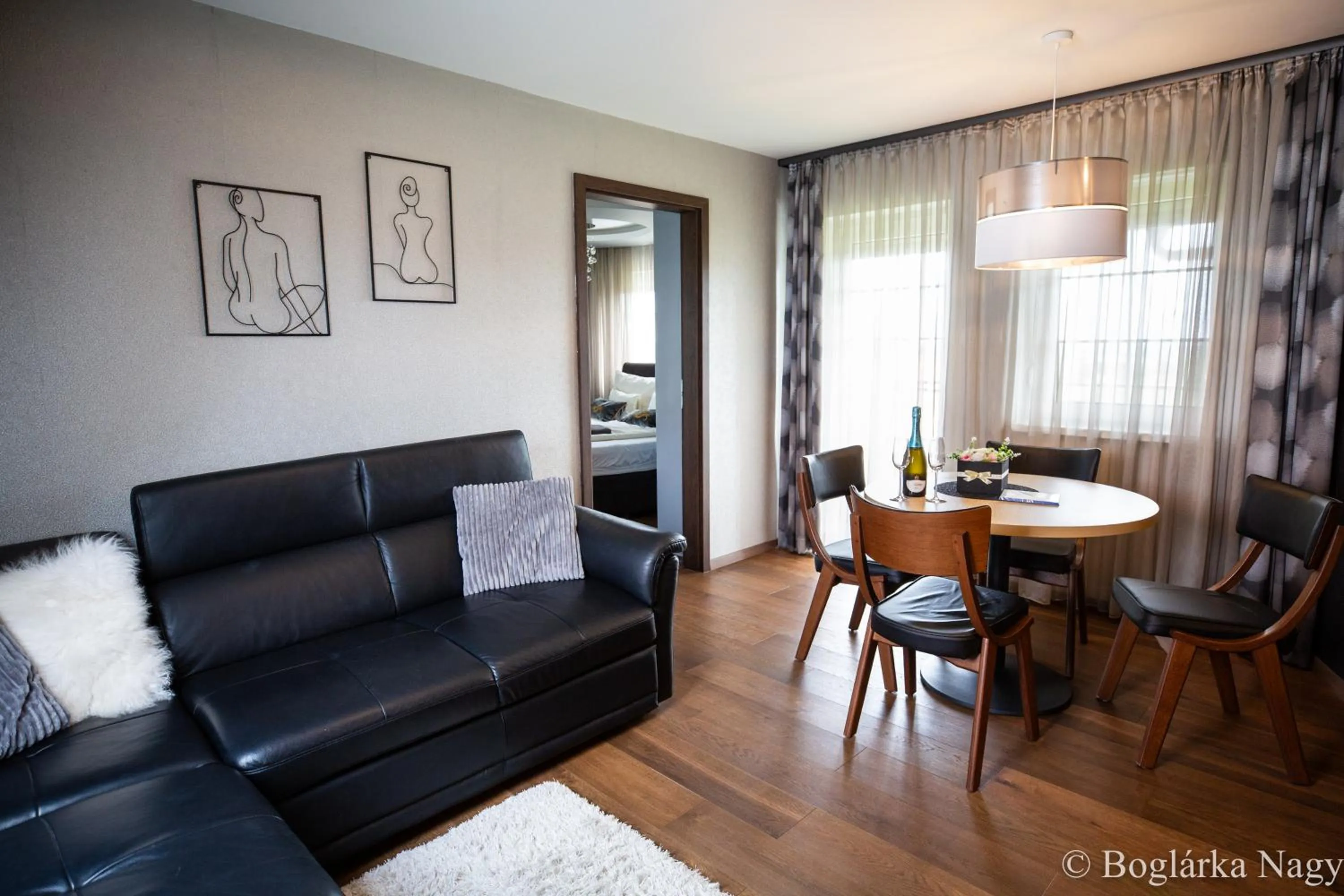 Photo of the whole room in Love and Dream Élményvilla