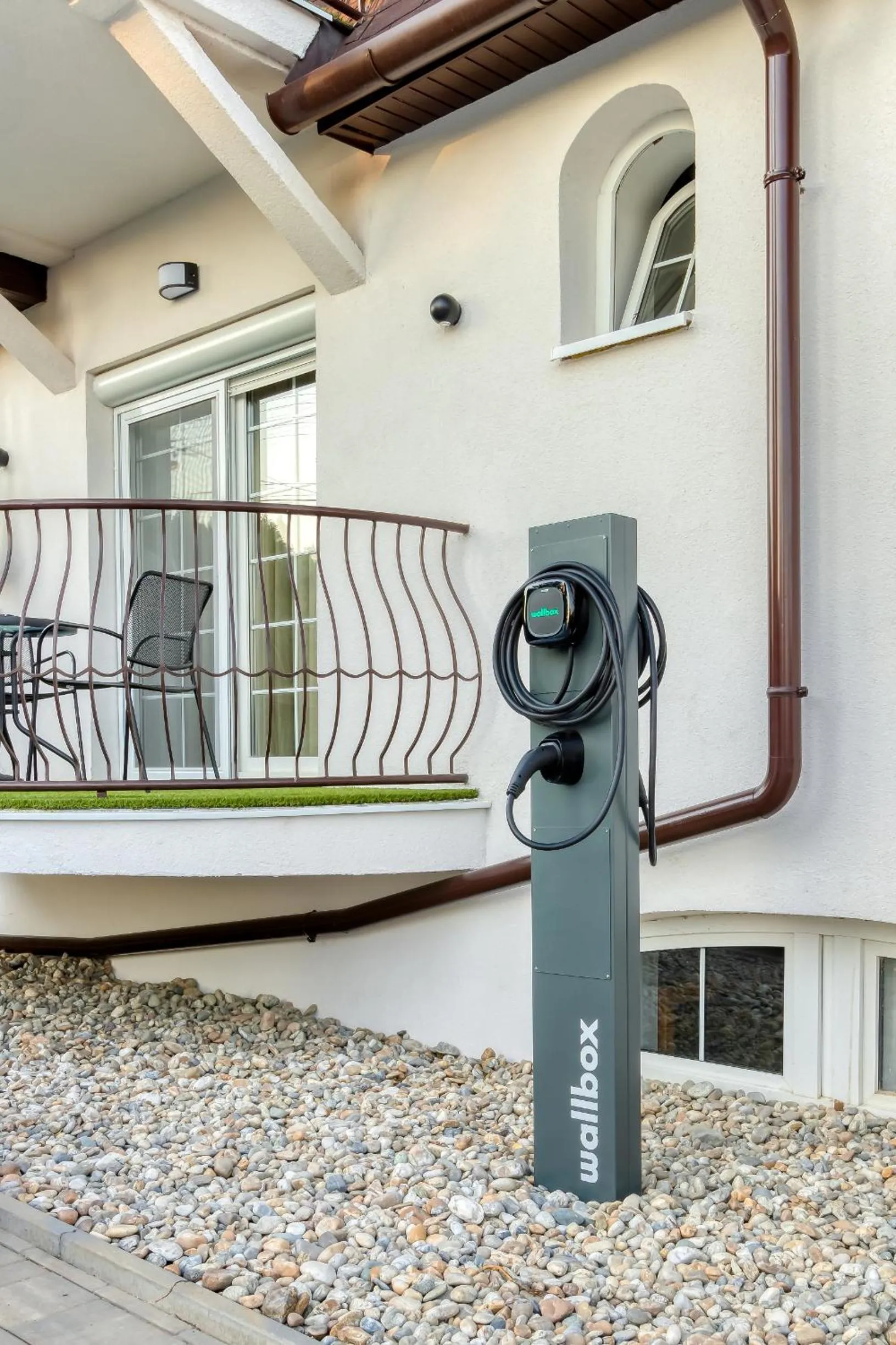 Property building in Love and Dream Élményvilla