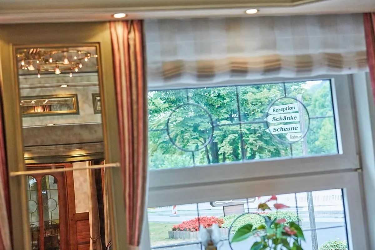 Restaurant/places to eat in Landhotel Naafs-Häuschen