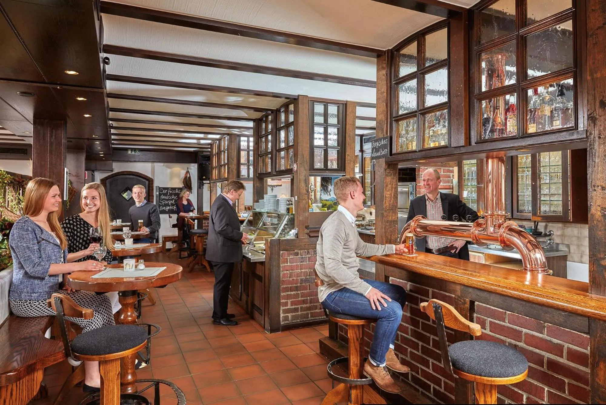 Restaurant/places to eat in Landhotel Naafs-Häuschen