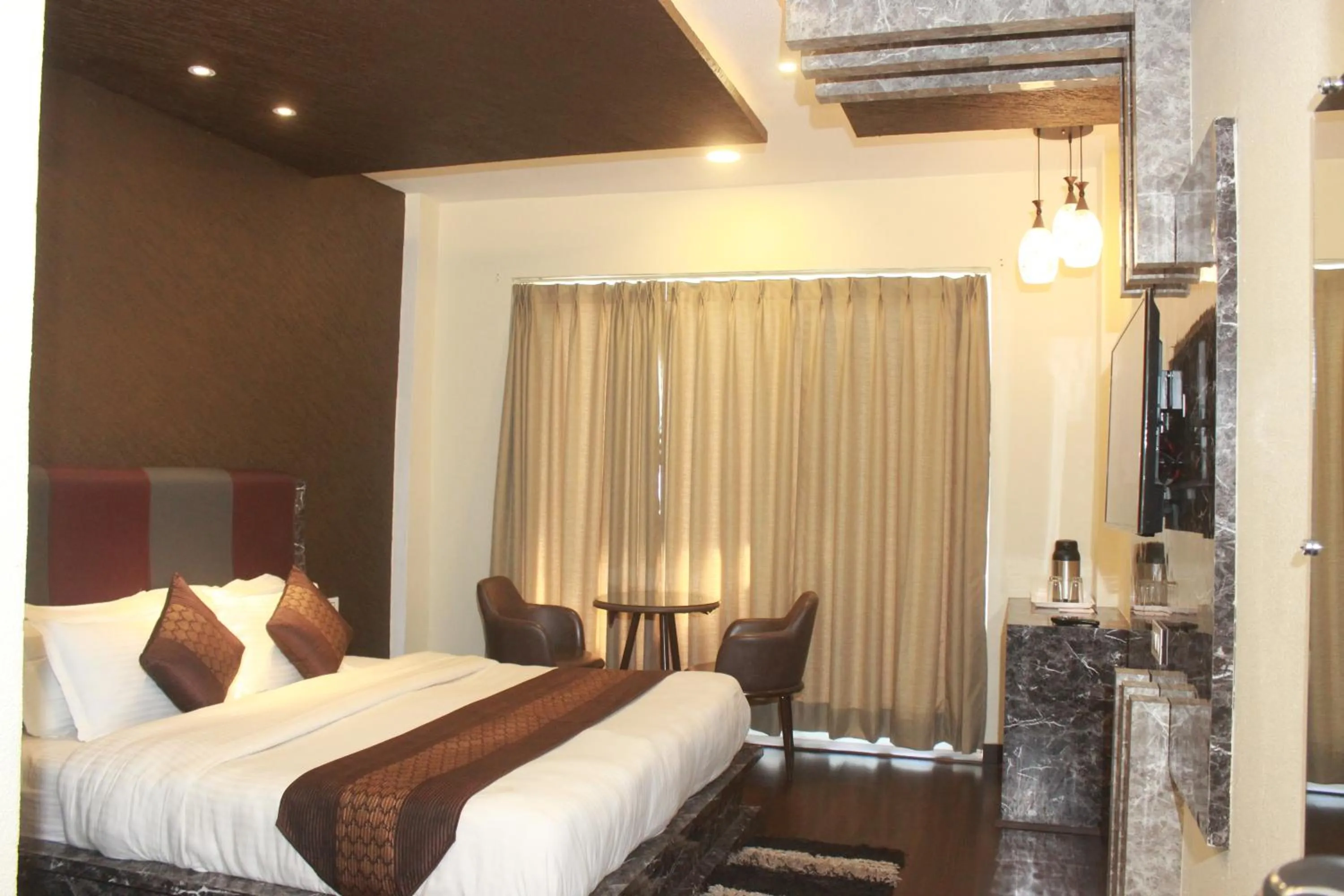 Bed in S S INTERNATIONAL