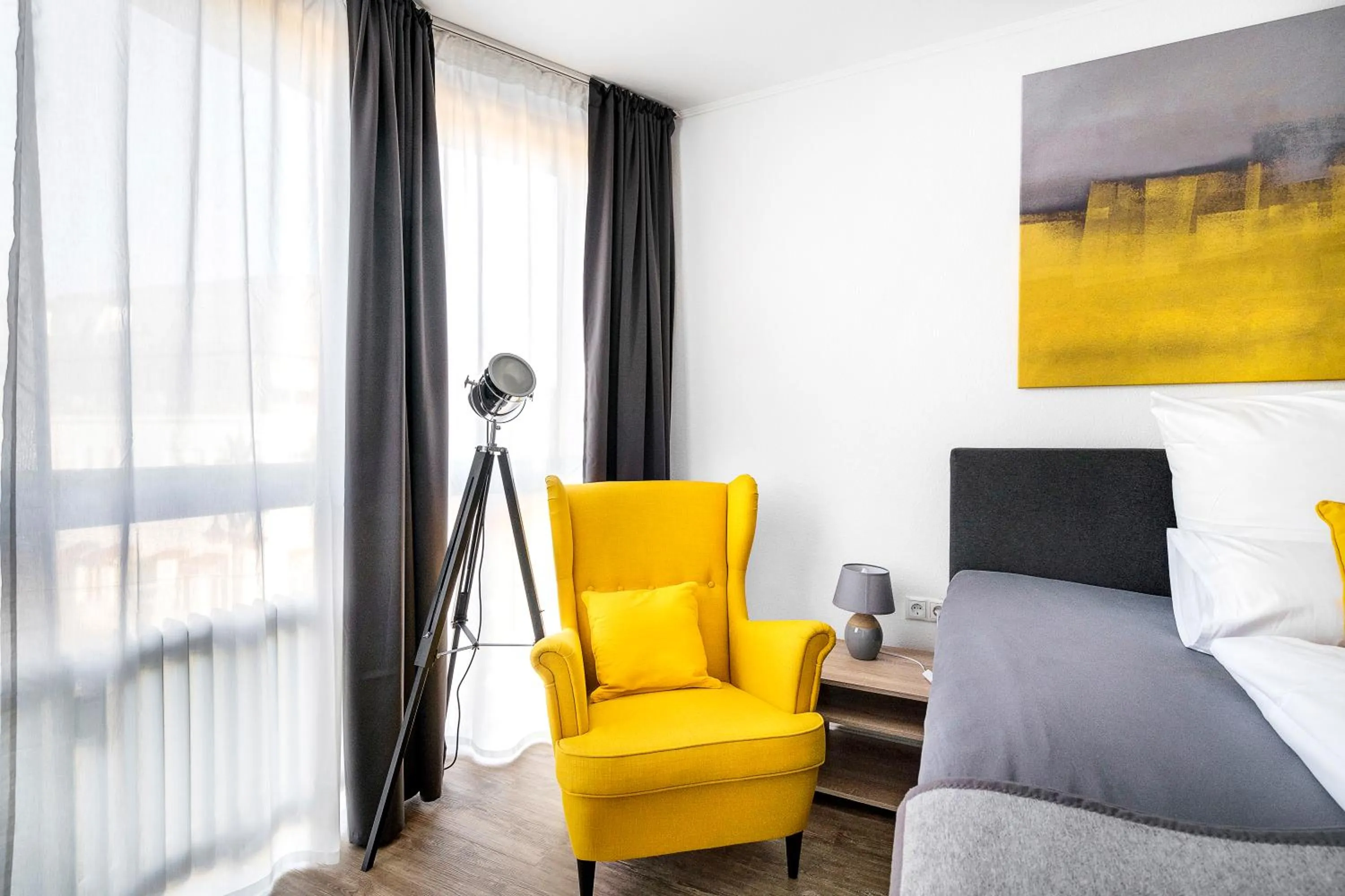 Seating area, Bed in Hotel Marktterrassen