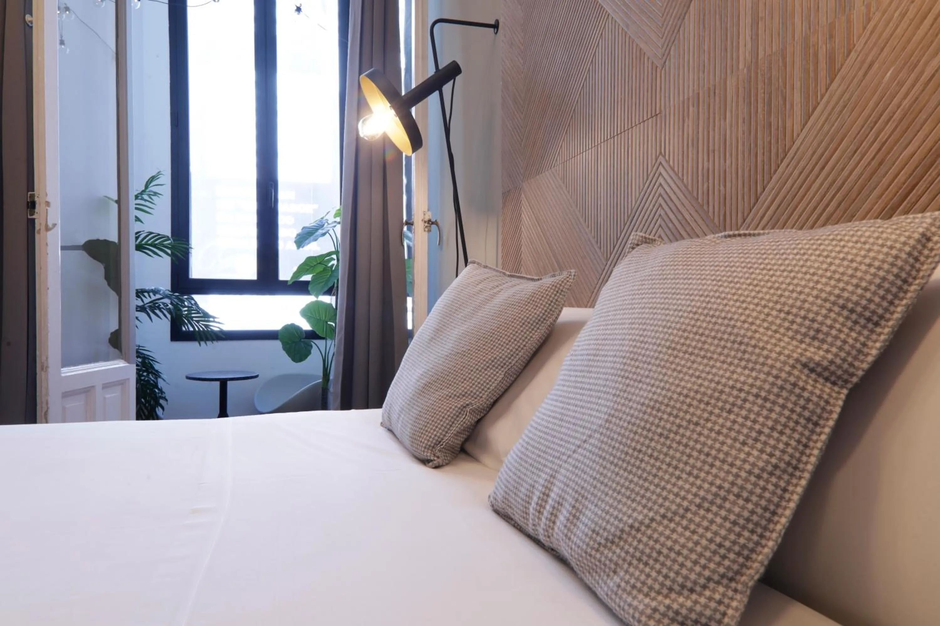 Bed in SUITES YOU Gran Vía