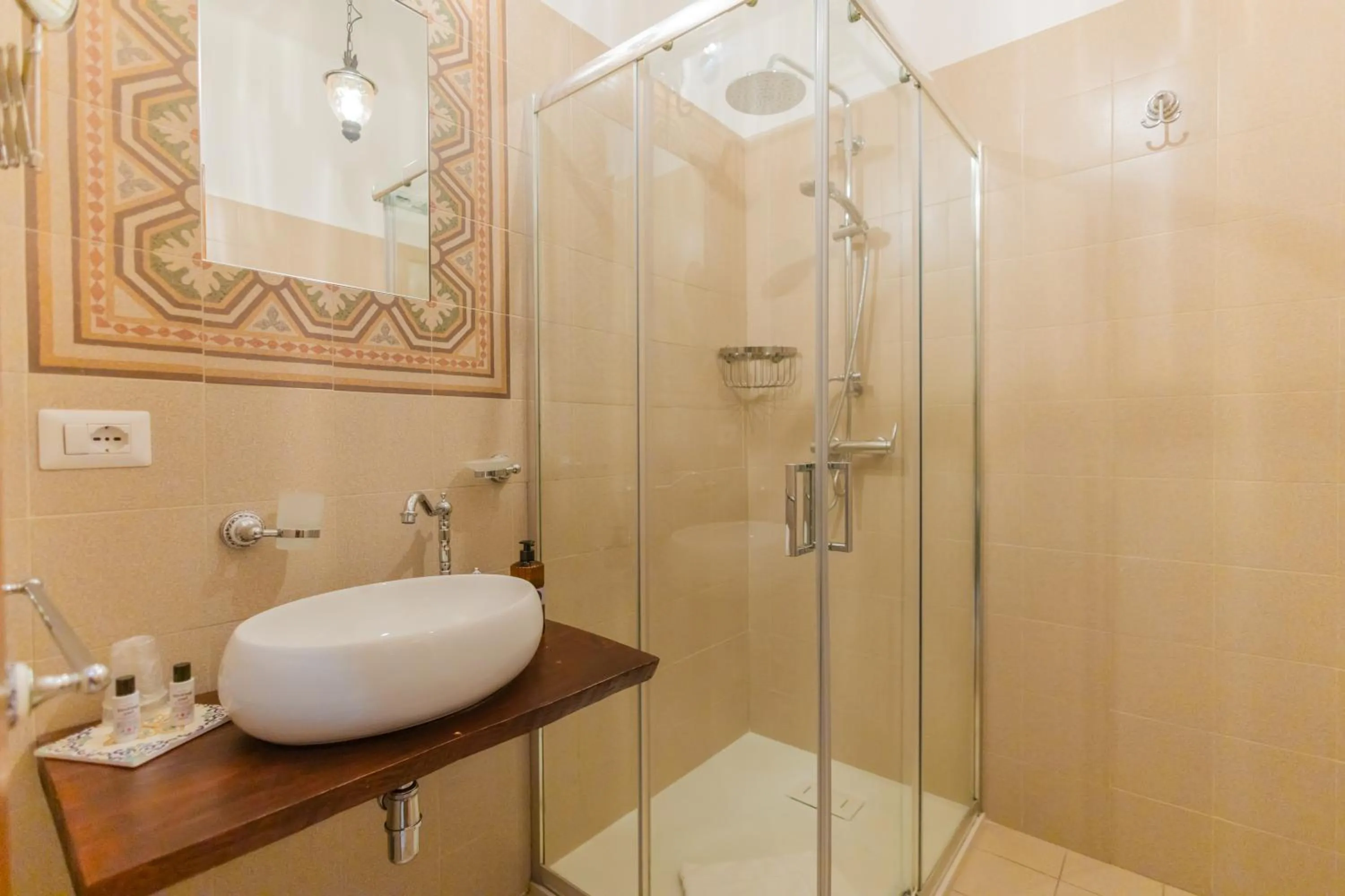 Bathroom in Bari Antica Boutique B&B