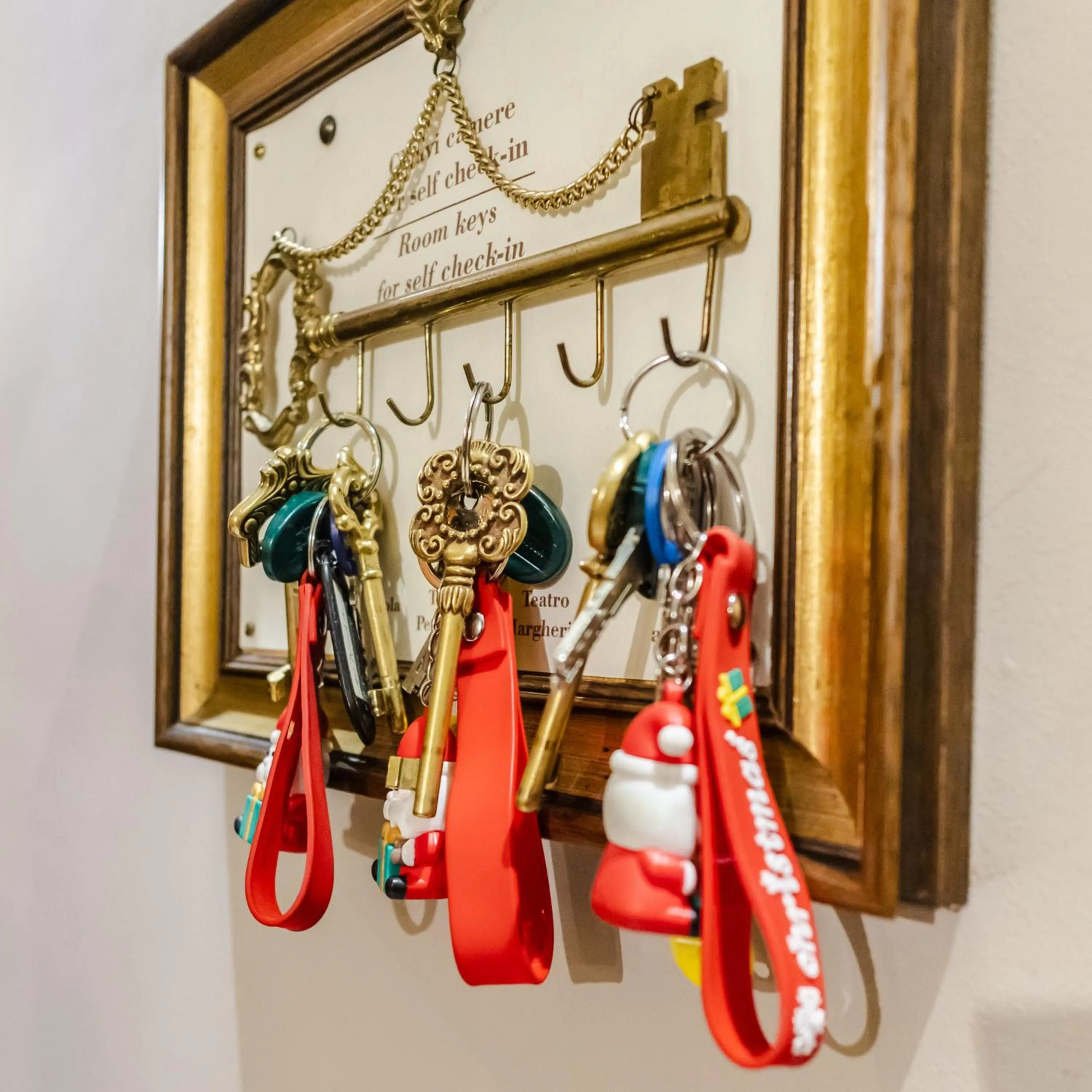 Decorative detail in Bari Antica Boutique B&B