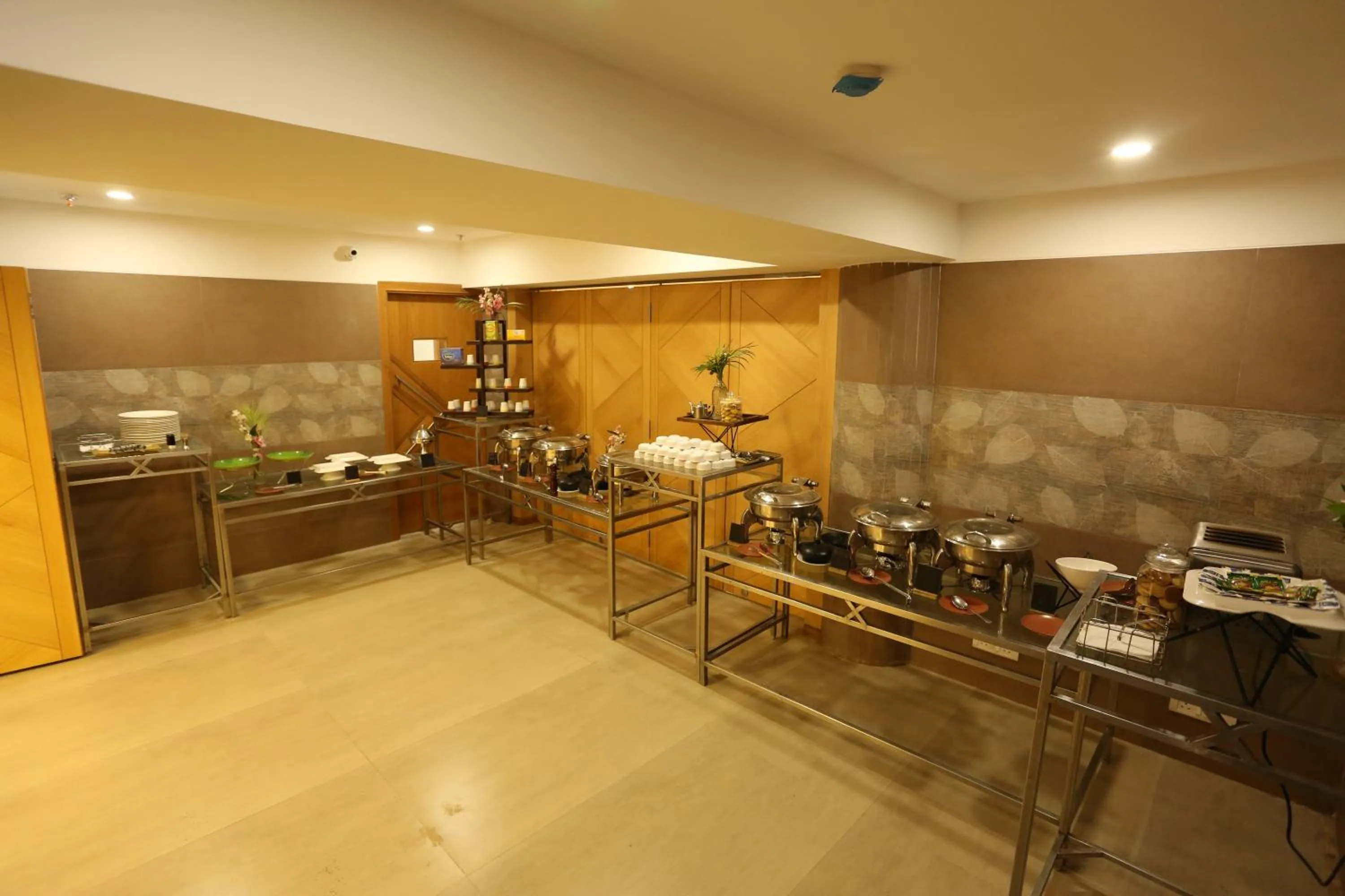 Breakfast in Pravasa hotel Indore