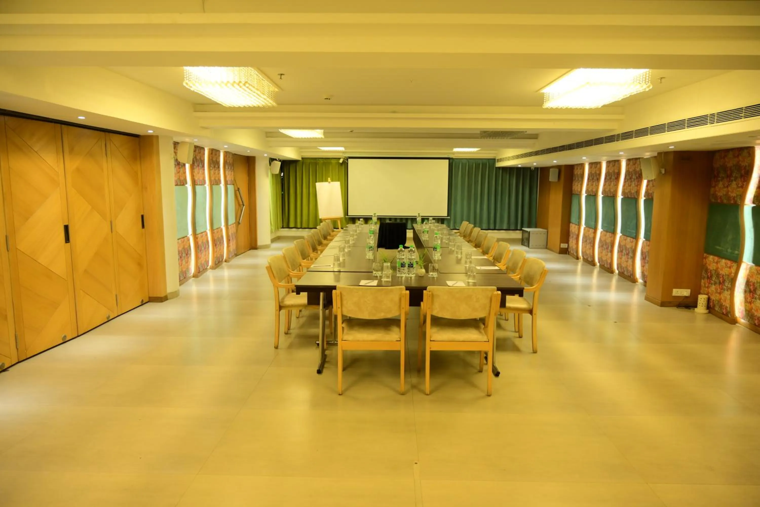 Dining area in Pravasa hotel Indore