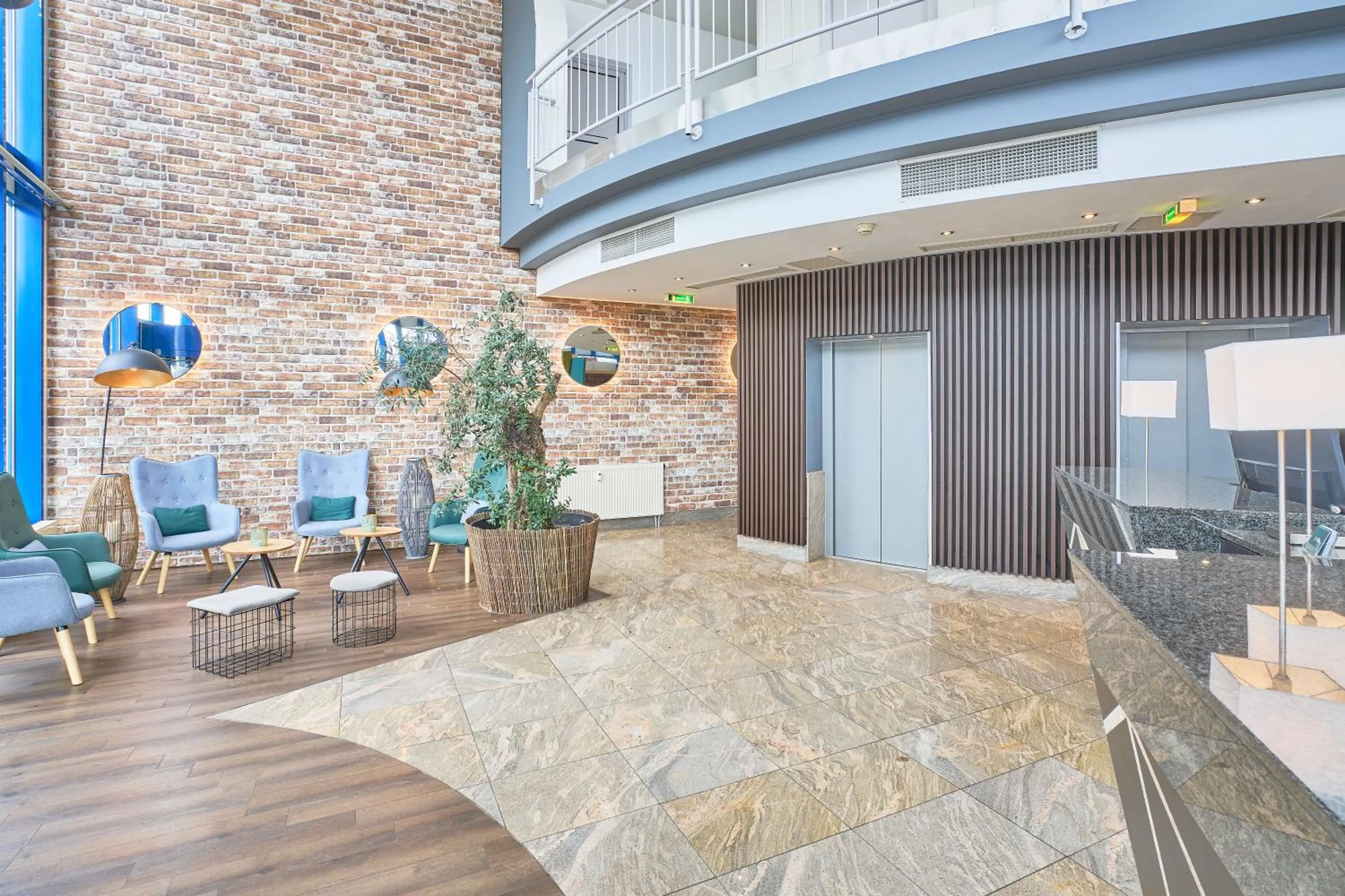 Lobby or reception in eXo Square Heidelberg/Schwetzingen - by SuperFly Hotels