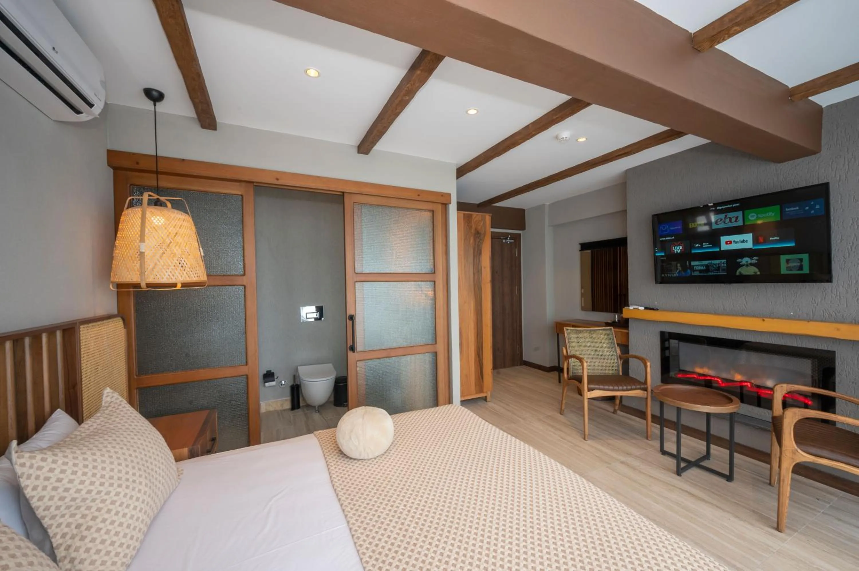 Photo of the whole room in Villa Siesta Hotel Istanbul Airport