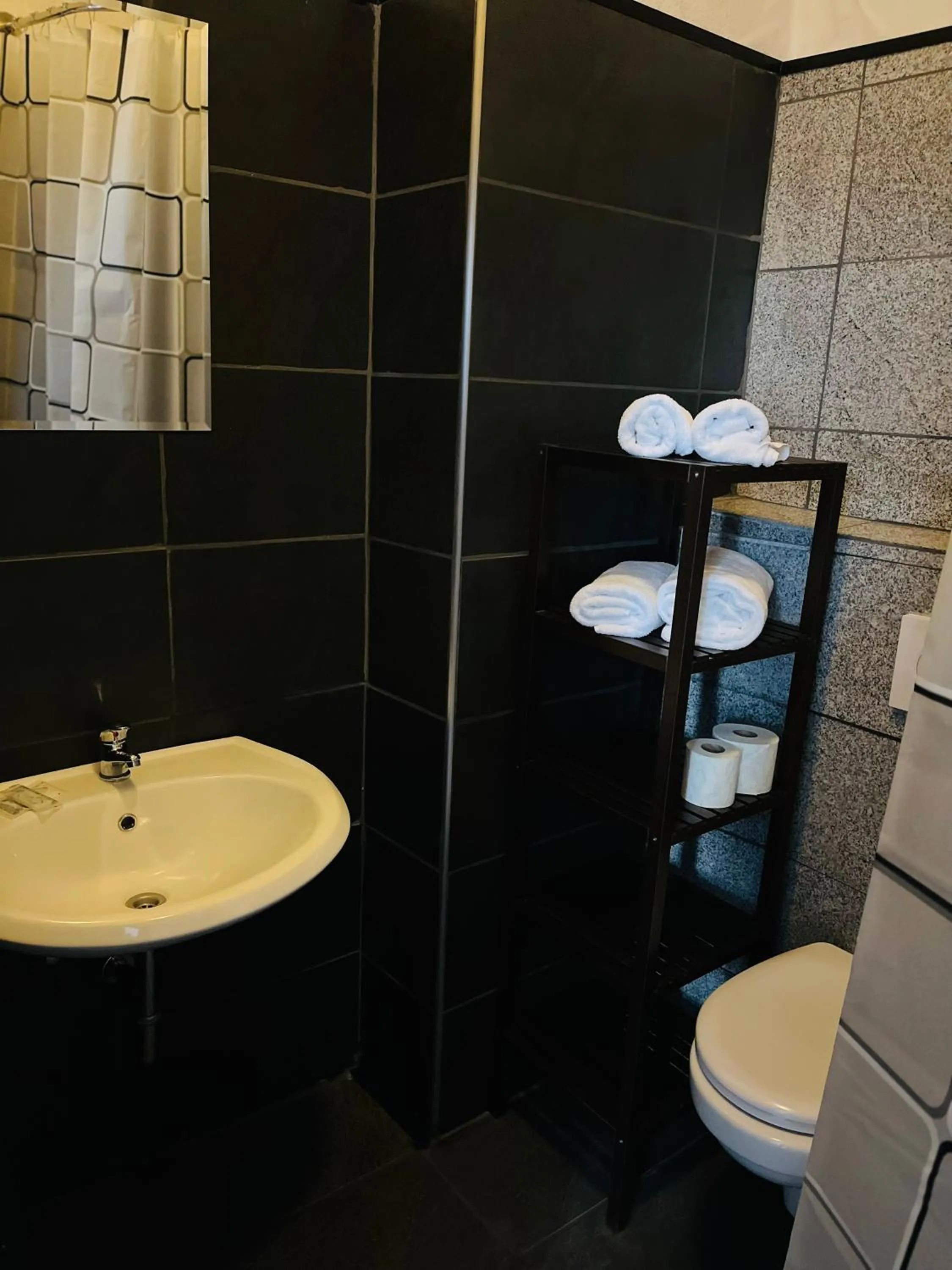 Bathroom in Hotel Westend