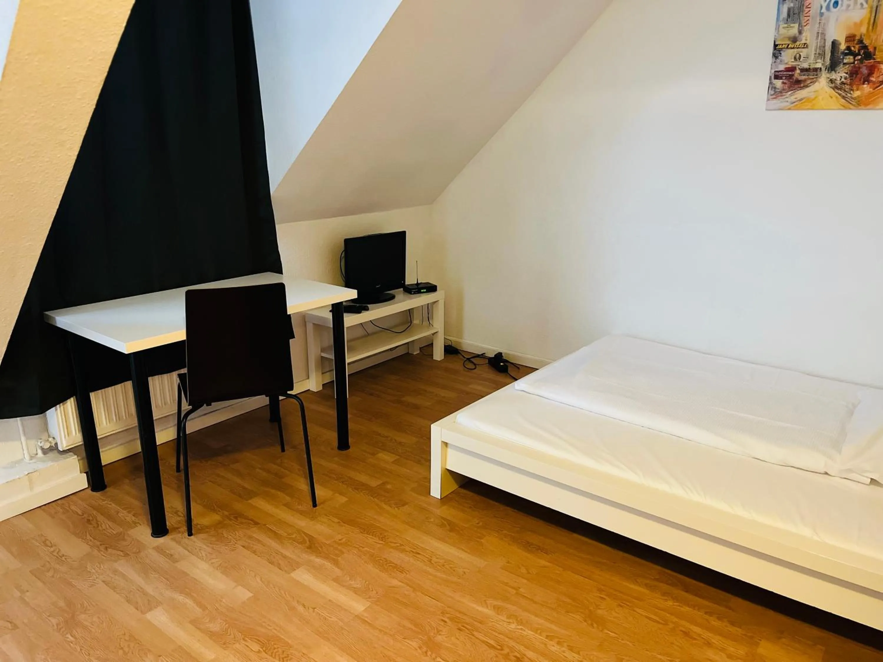 Bed in Hotel Westend