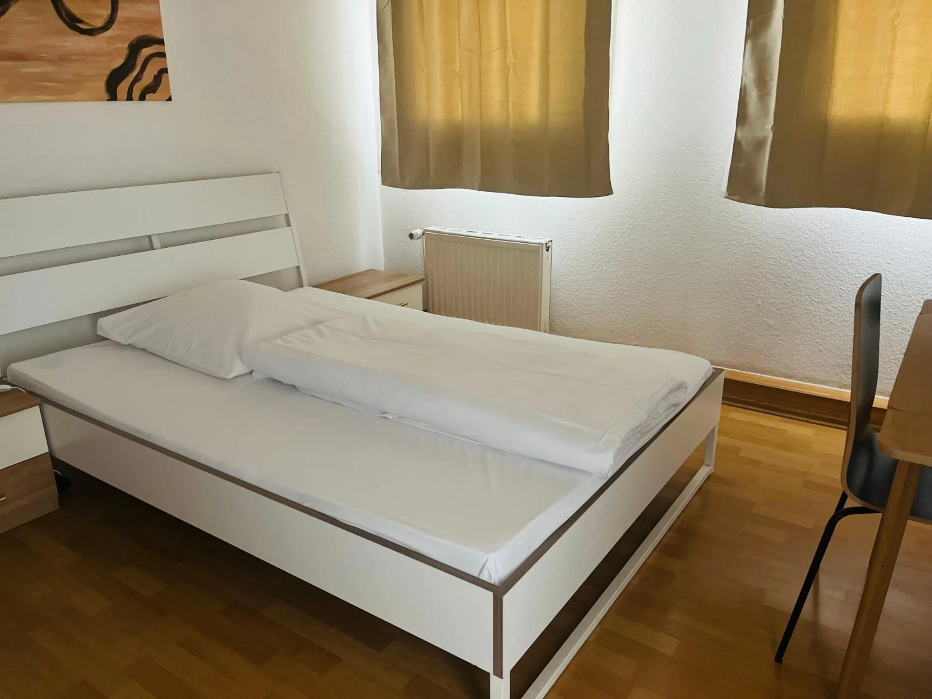 Photo of the whole room, Bed in Hotel Westend