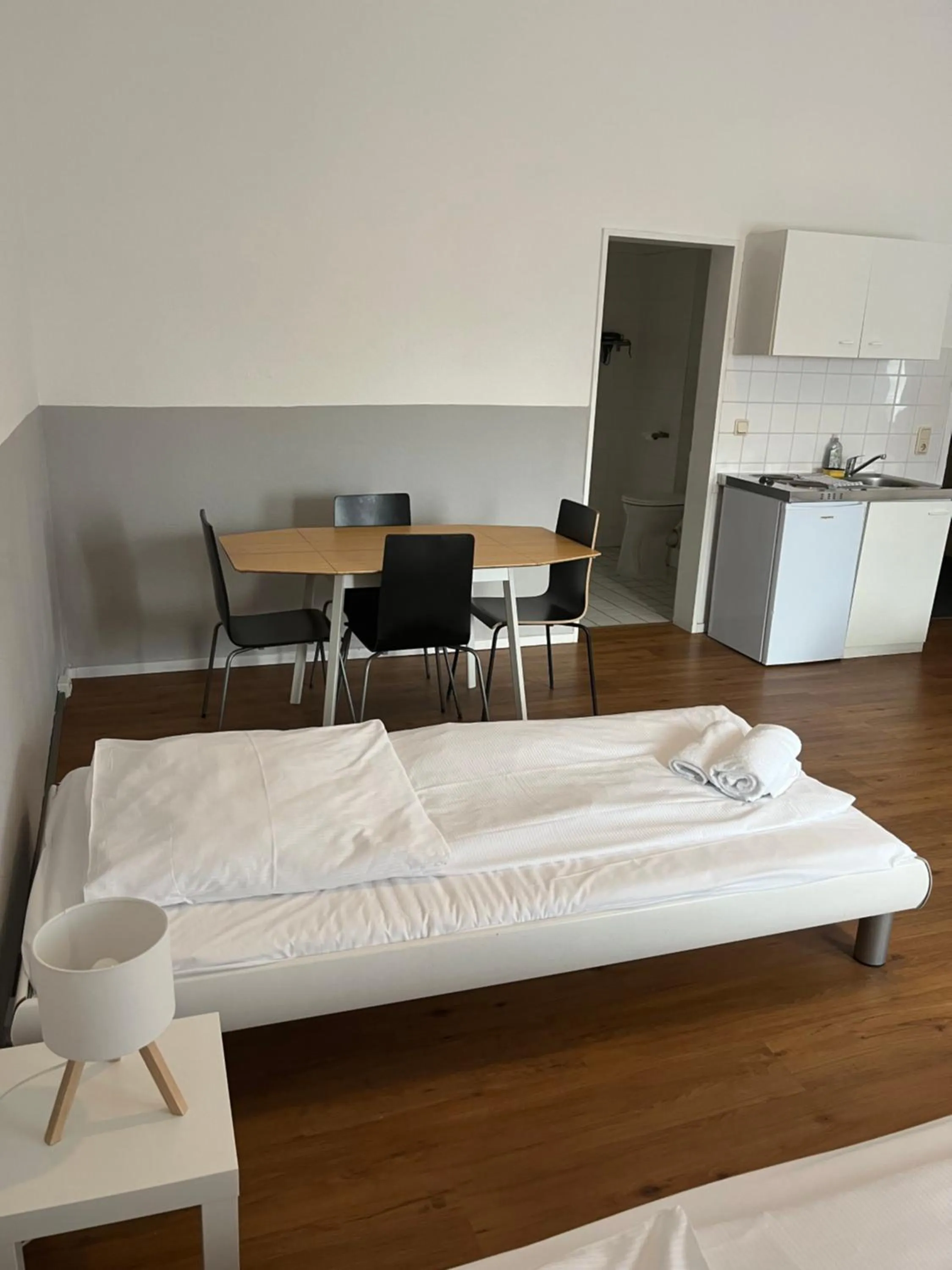 Photo of the whole room, Bed in Hotel Westend