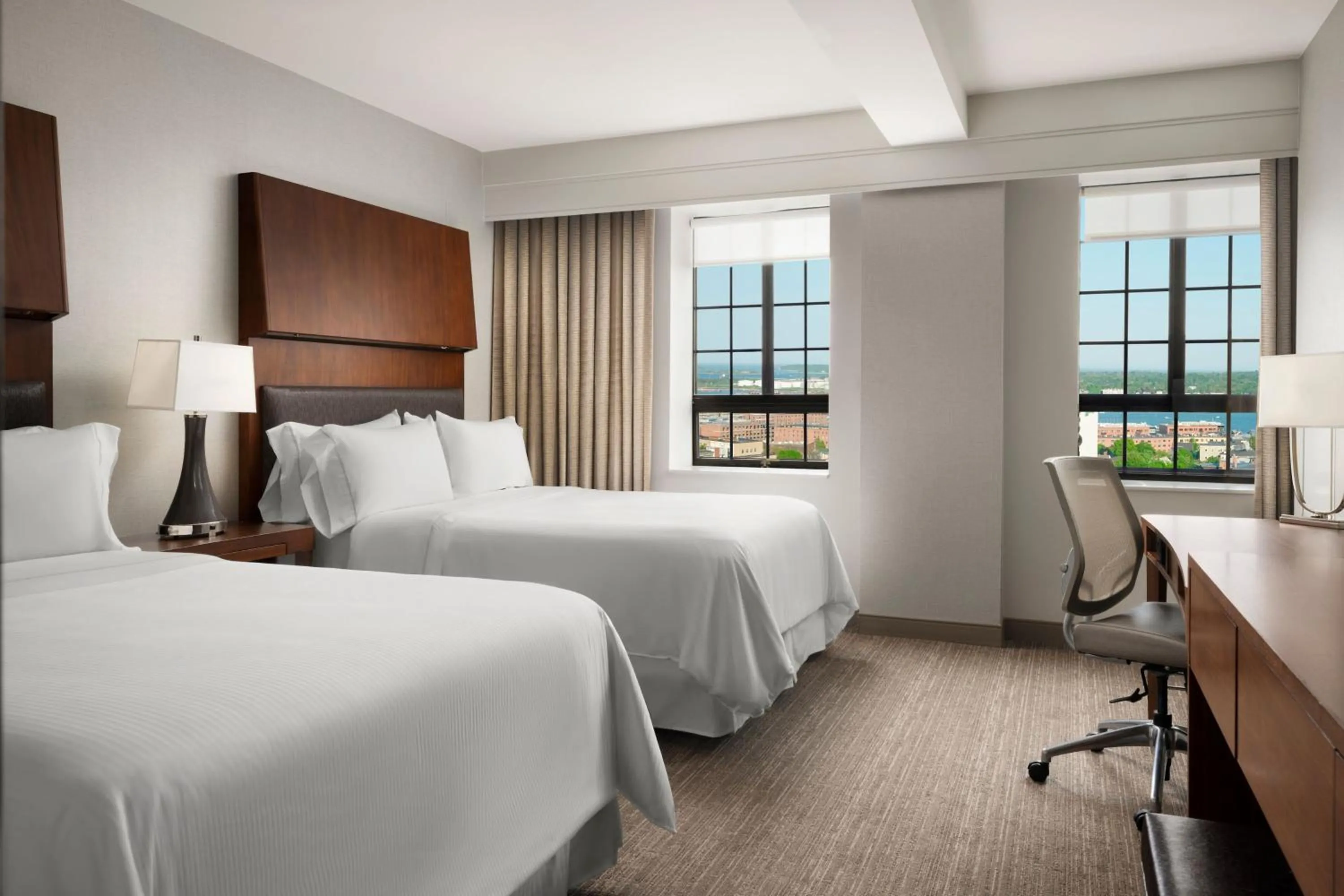 Photo of the whole room, Bed in The Westin Portland Harborview