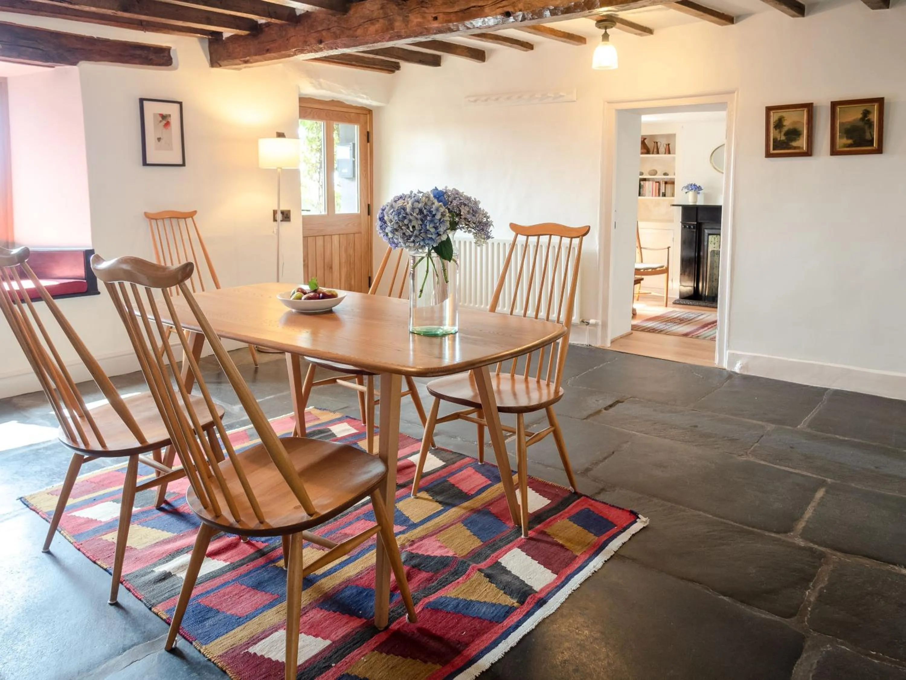 Dining area in Wayside Cottage