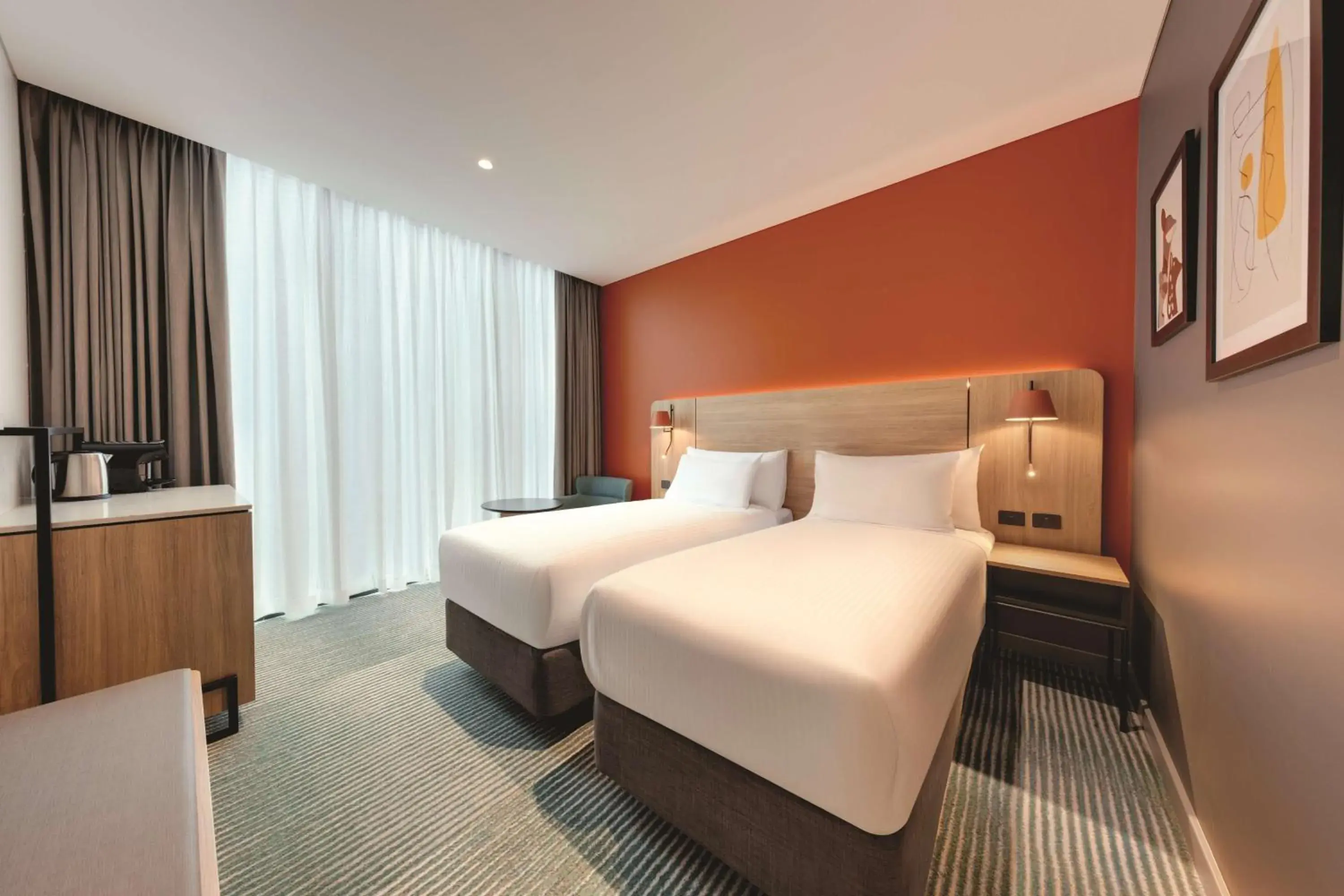 Executive King or Twin Room in Travelodge Hotel Hurstville Sydney Executive King or Twin Room in Travelodge Hotel Hurstville Sydney