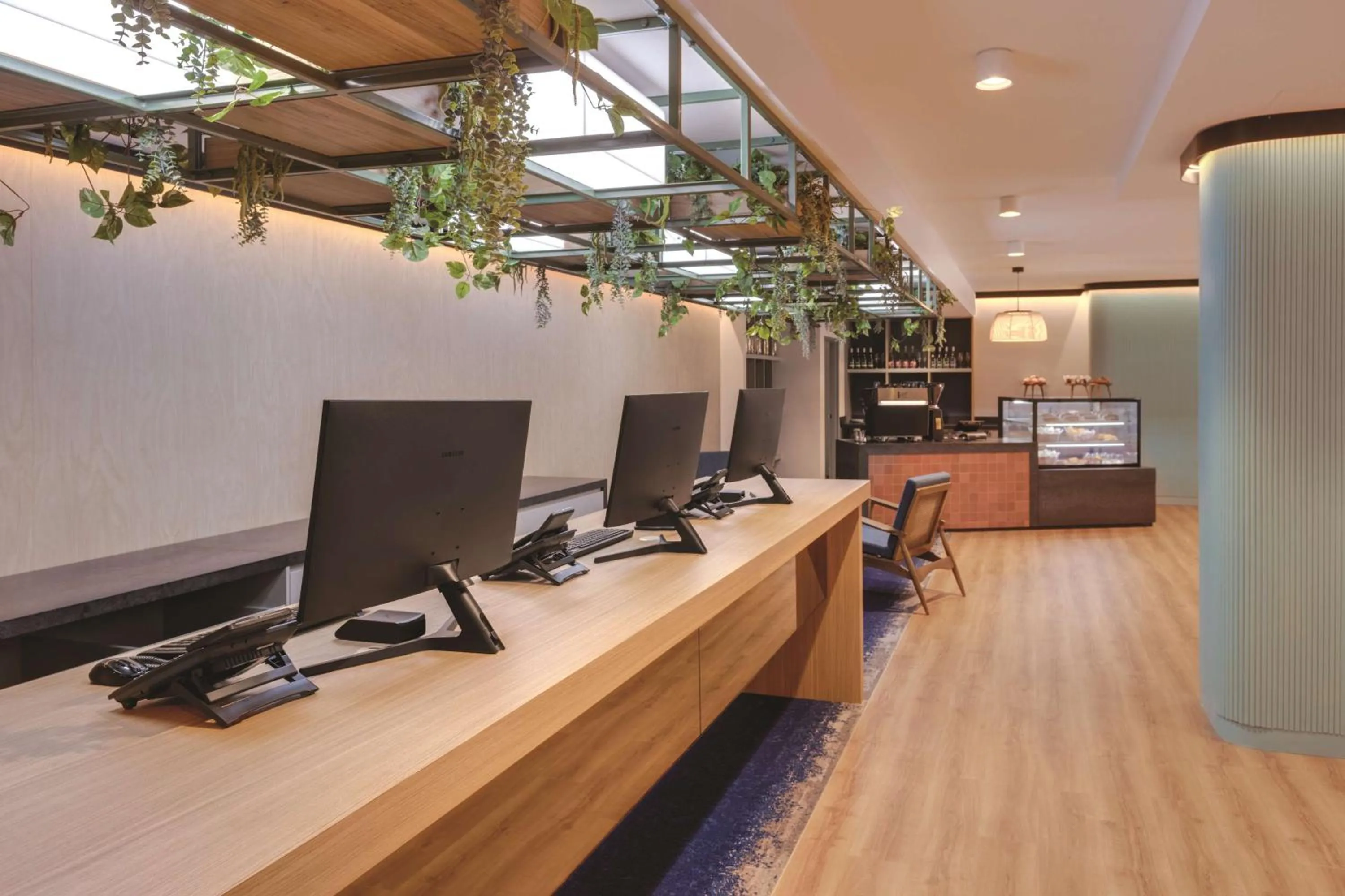 Lobby or reception in Travelodge Hotel Hurstville Sydney