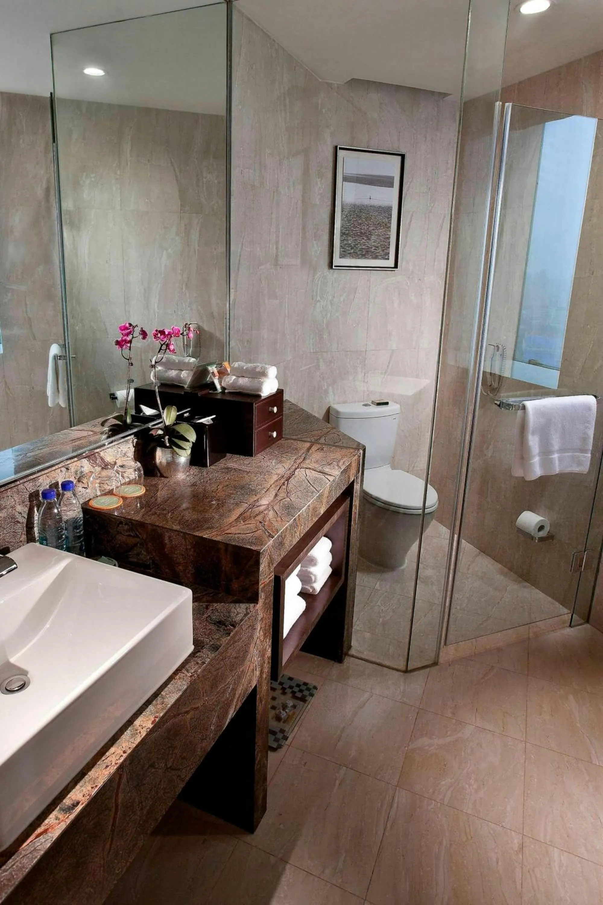 Bathroom in Courtyard By Marriott Shanghai Pudong
