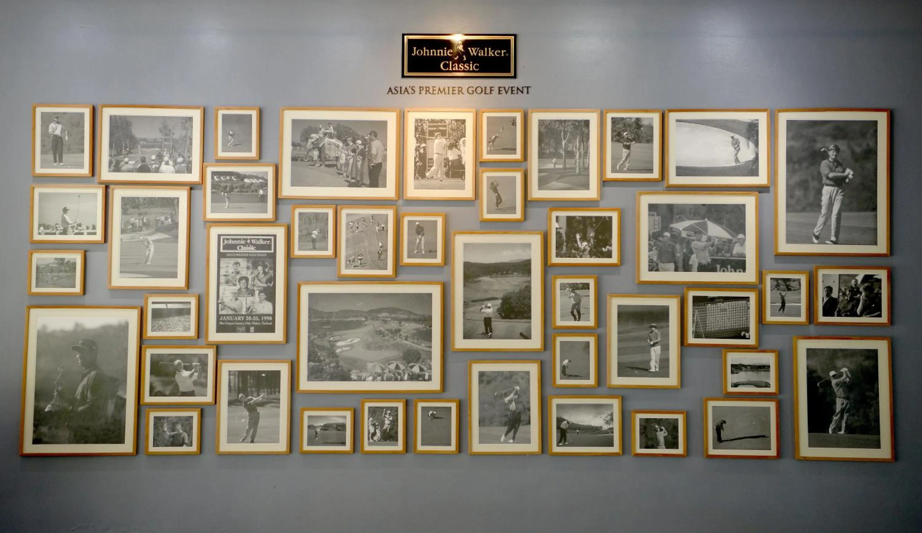 Facade/entrance in Blue Canyon Country Club