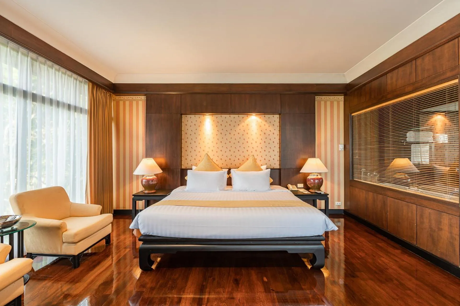 Bathroom, Bed in Blue Canyon Country Club