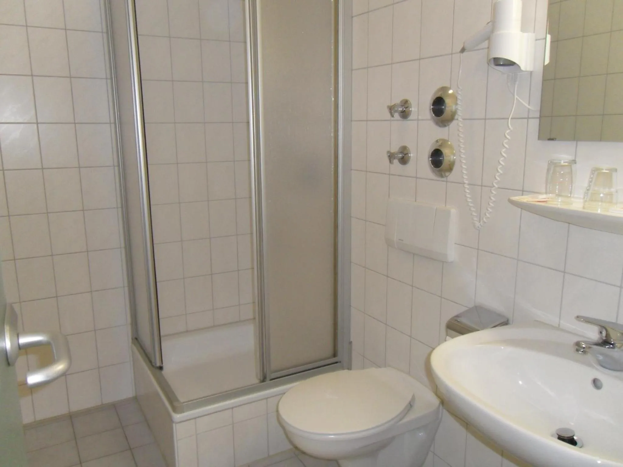 Bathroom in Hotel Gasthof Traube