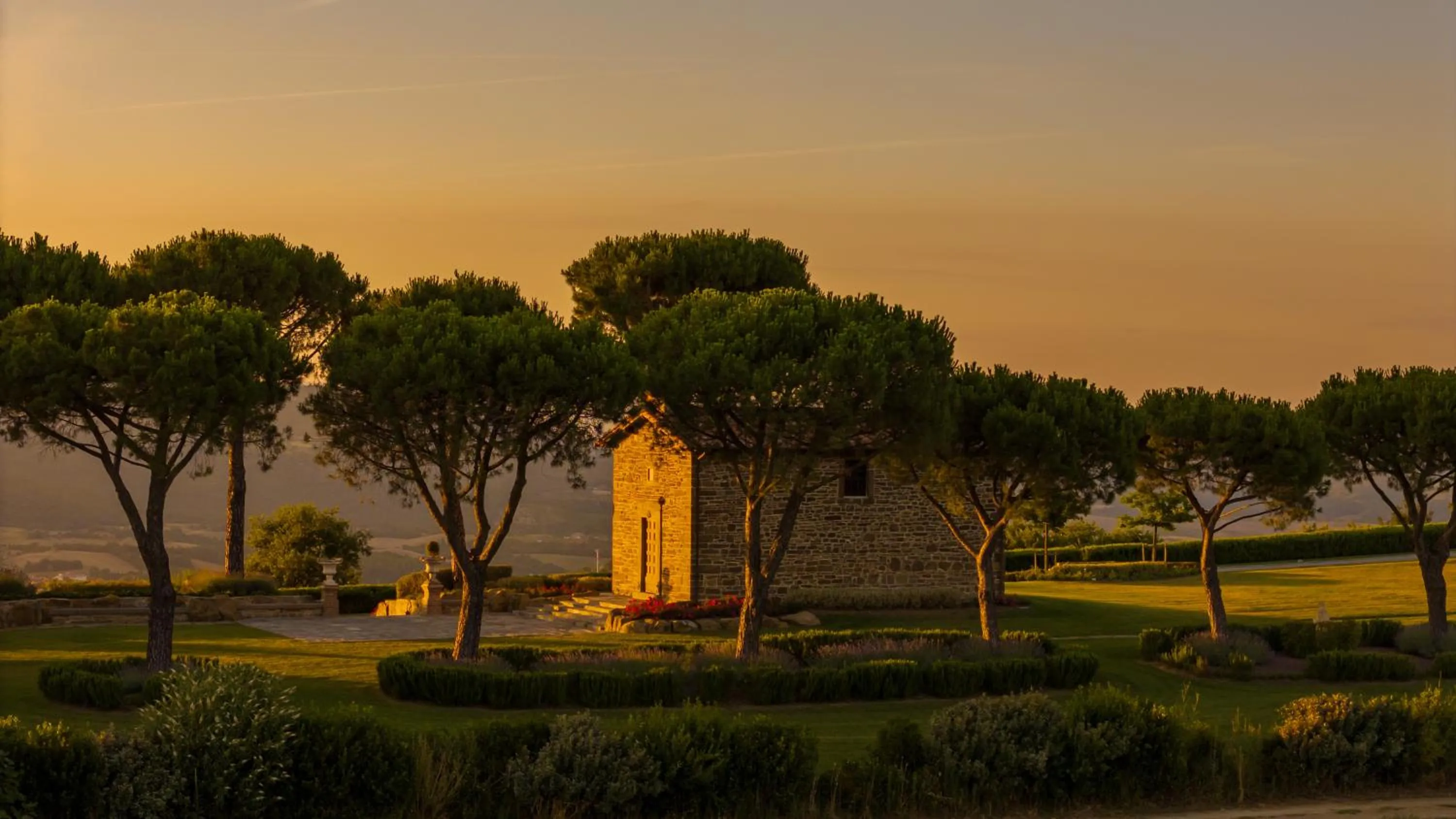 Bird's eye view in I Borghi dell'Eremo