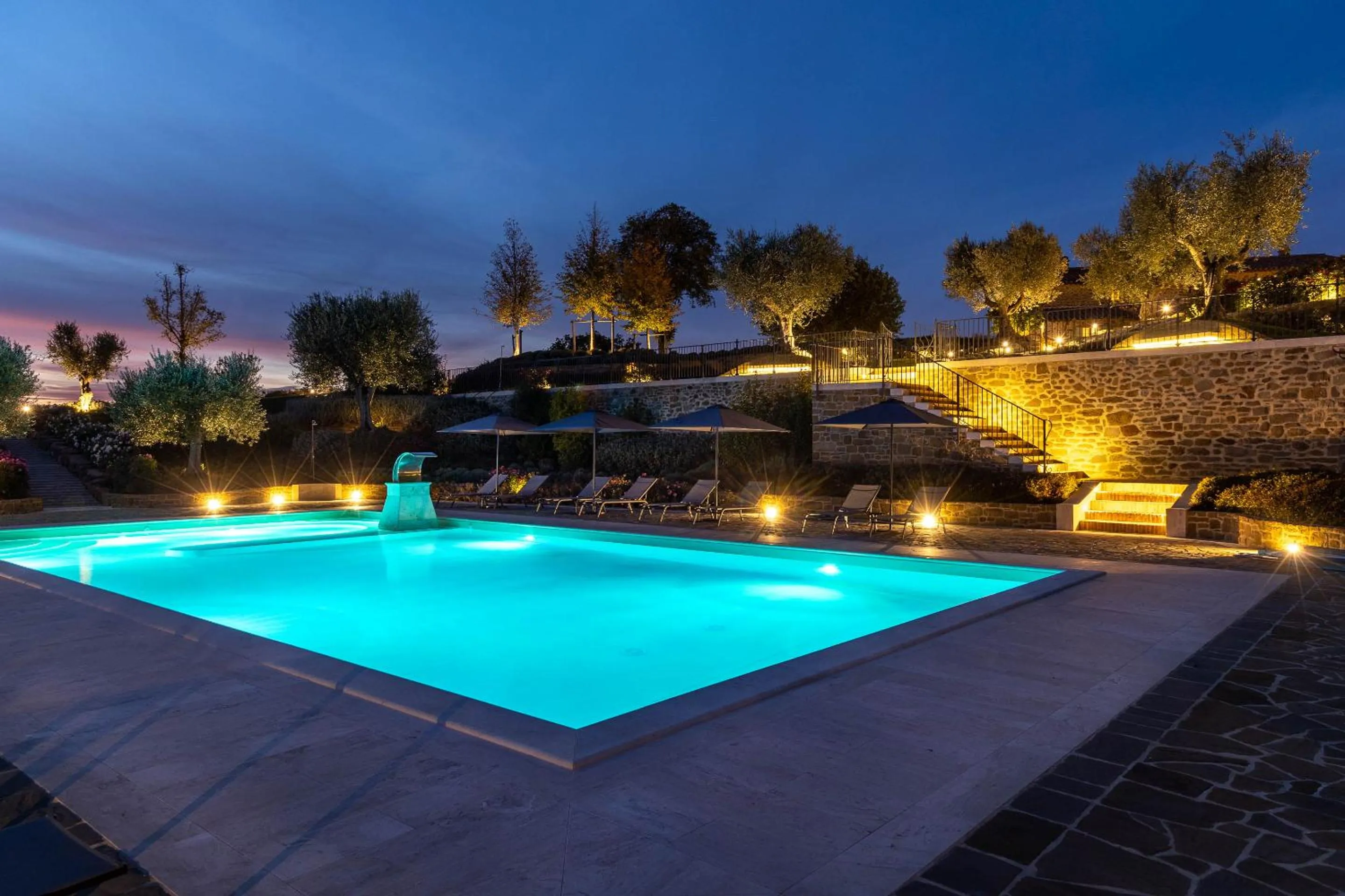 Pool view in I Borghi dell'Eremo