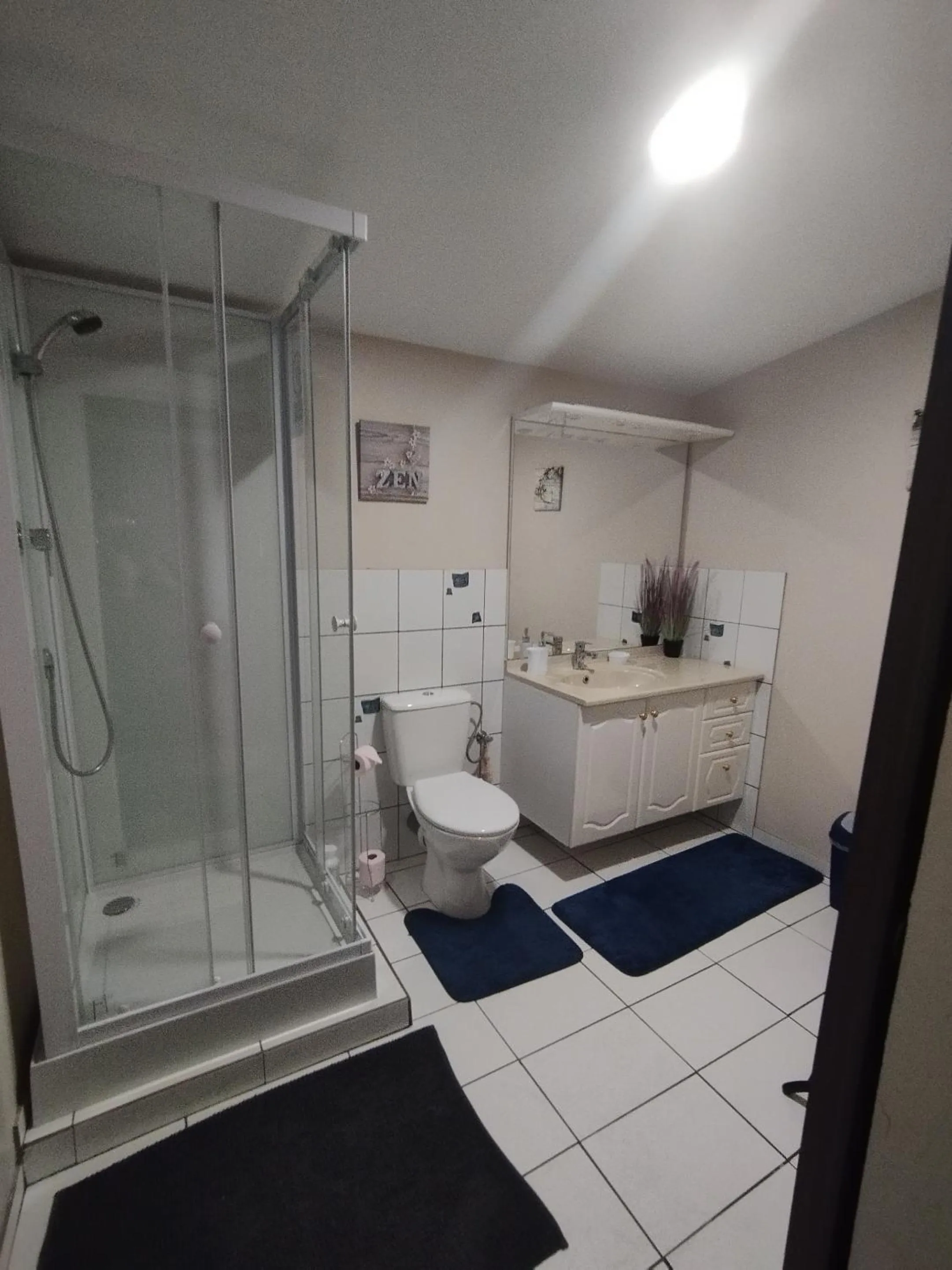 Bathroom in La Maison de Heidi