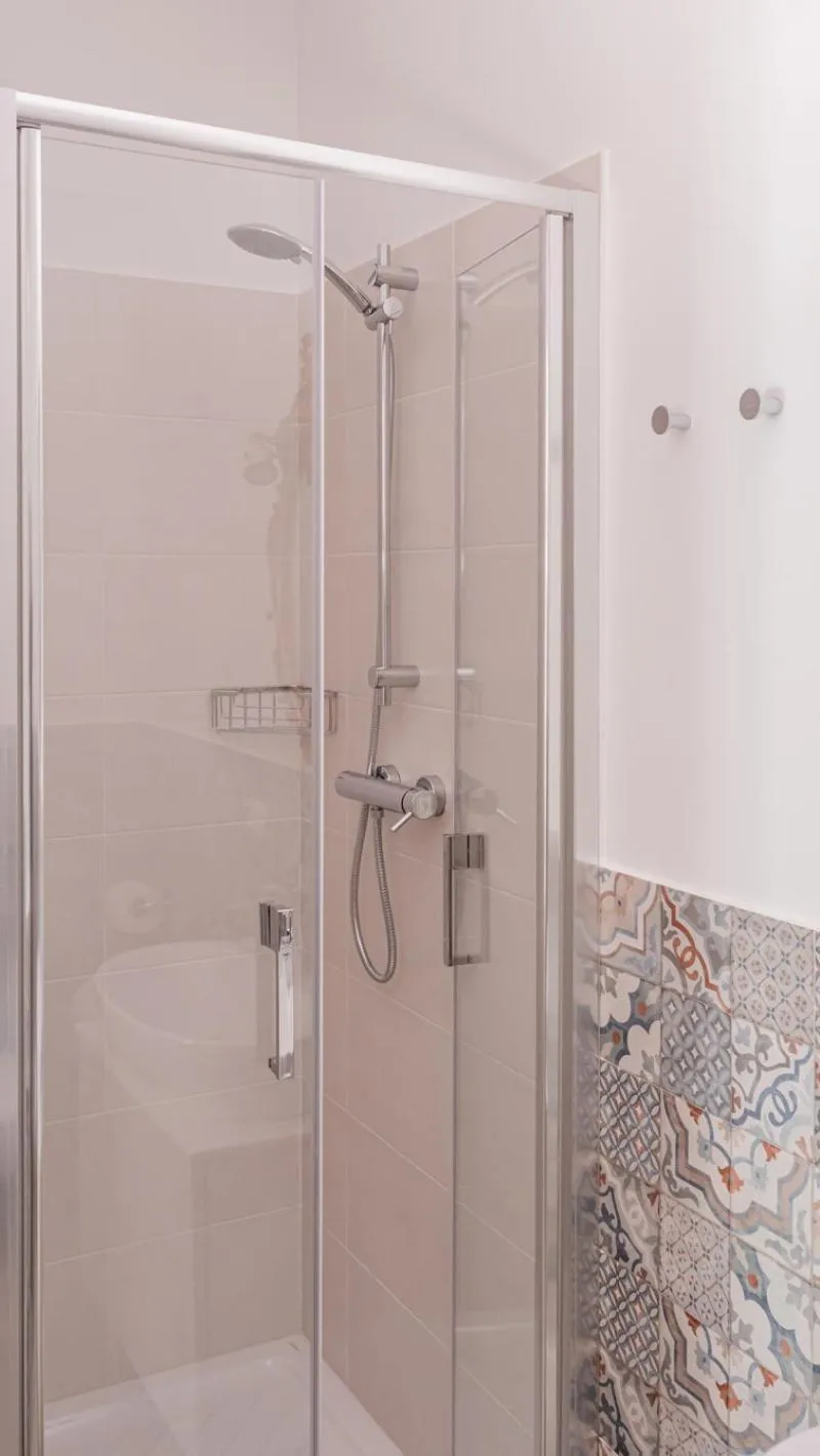 Bathroom in Palazzo dei Pavoni, Relais di Charme